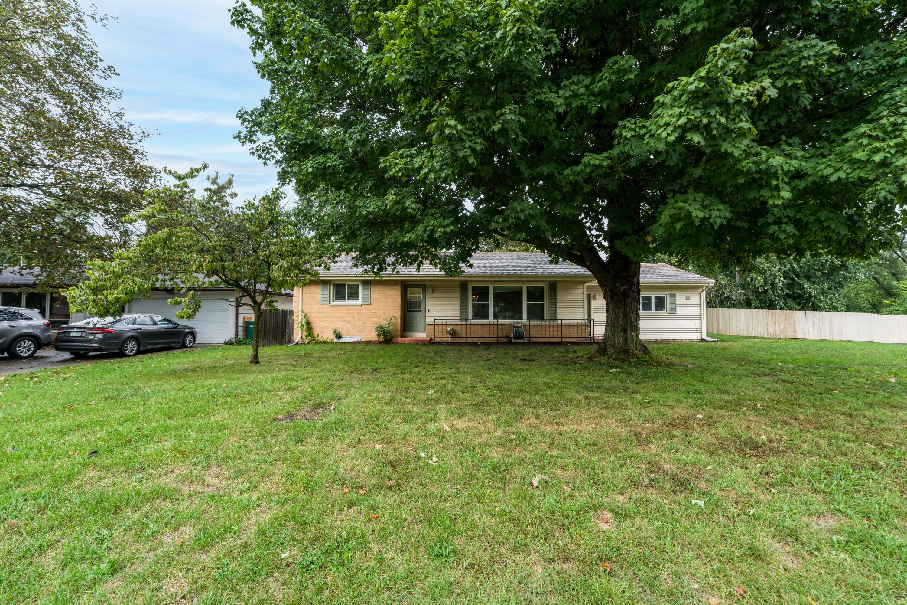1915 Helen Avenue Portage MI 49002
