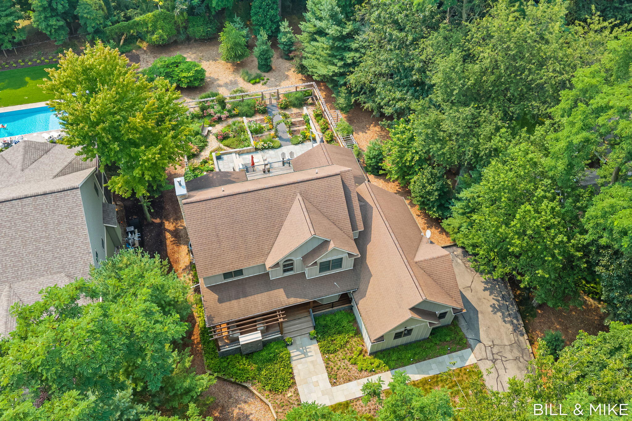 2840 Lake Breeze Drive Fennville MI 49408