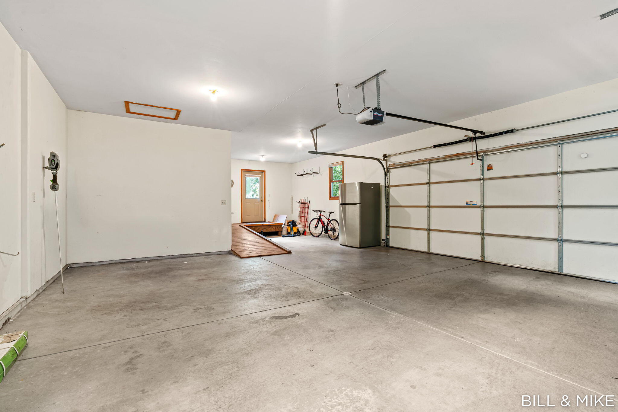 2840 Lake Breeze Drive Fennville MI 49408