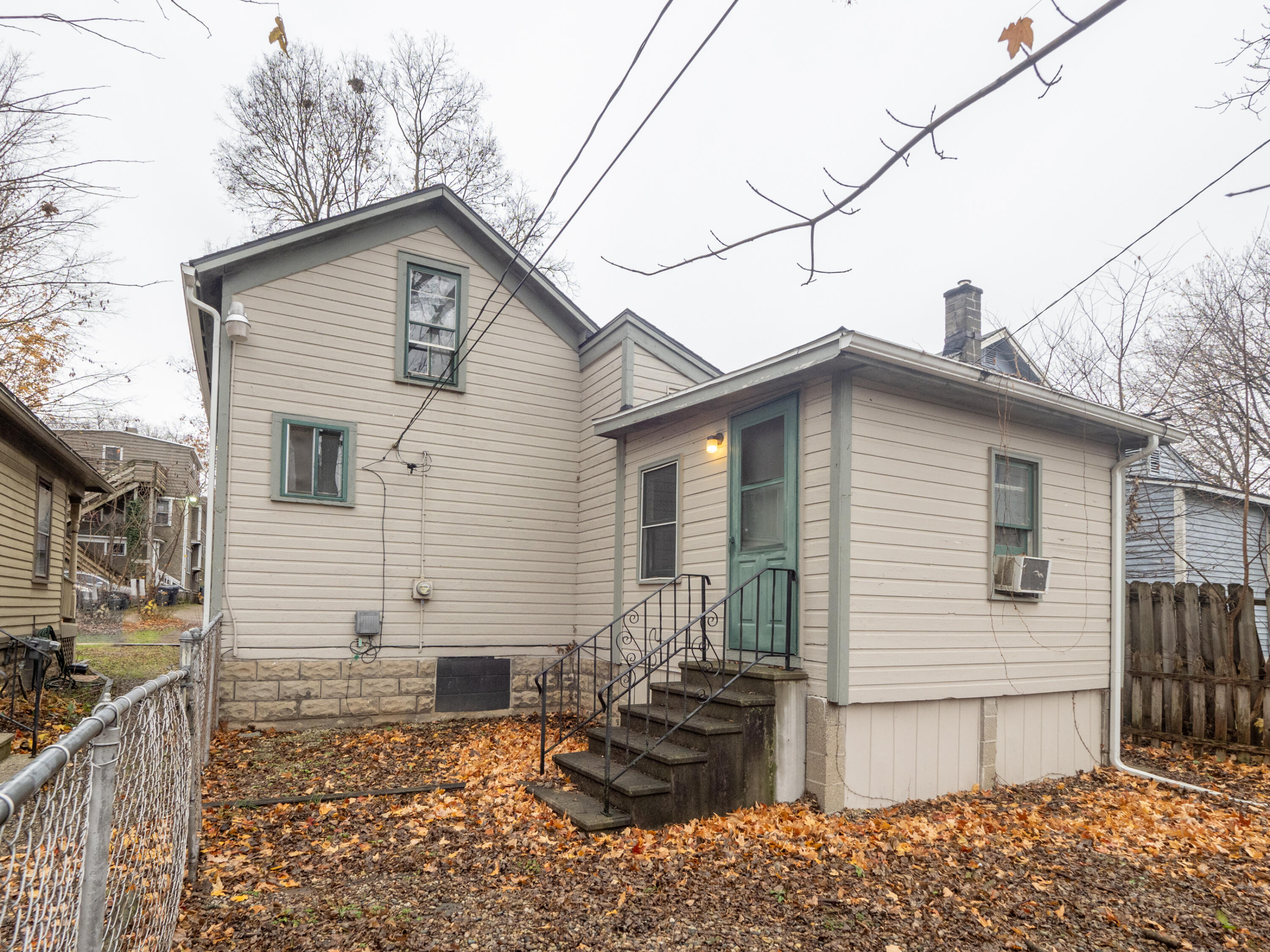 637 Davis Street Kalamazoo MI 49007