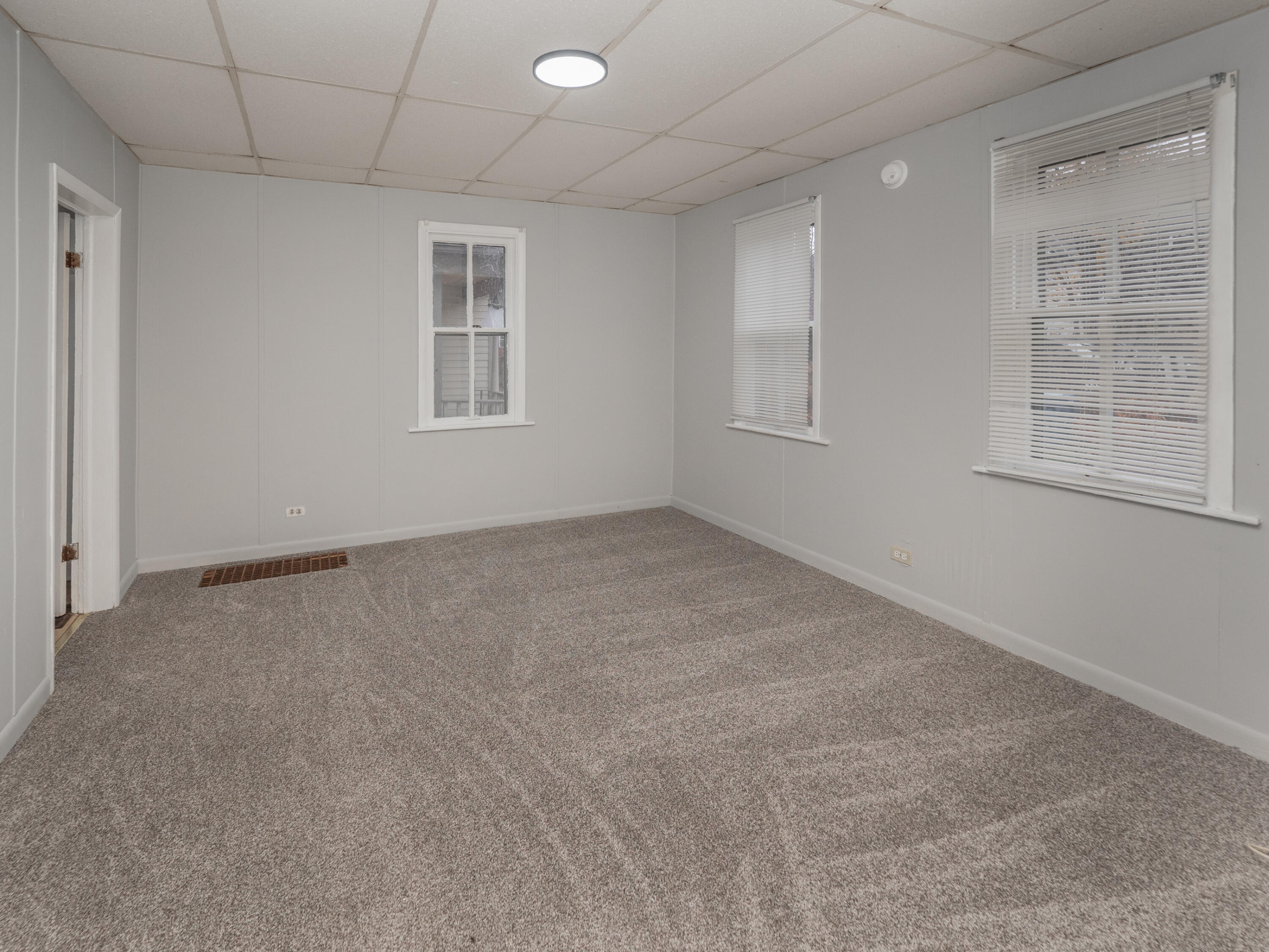 637 Davis Street Kalamazoo MI 49007