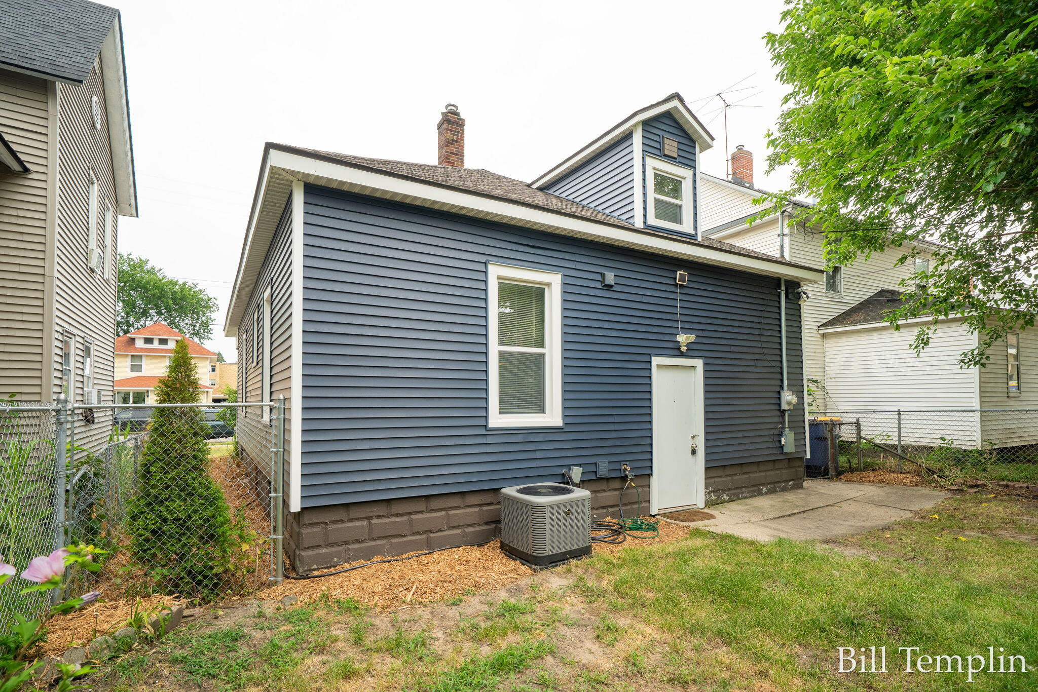 1749 Jefferson Avenue SE Grand Rapids MI 49507