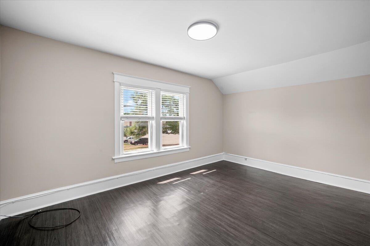 443 Hall Street SE Grand Rapids MI 49507