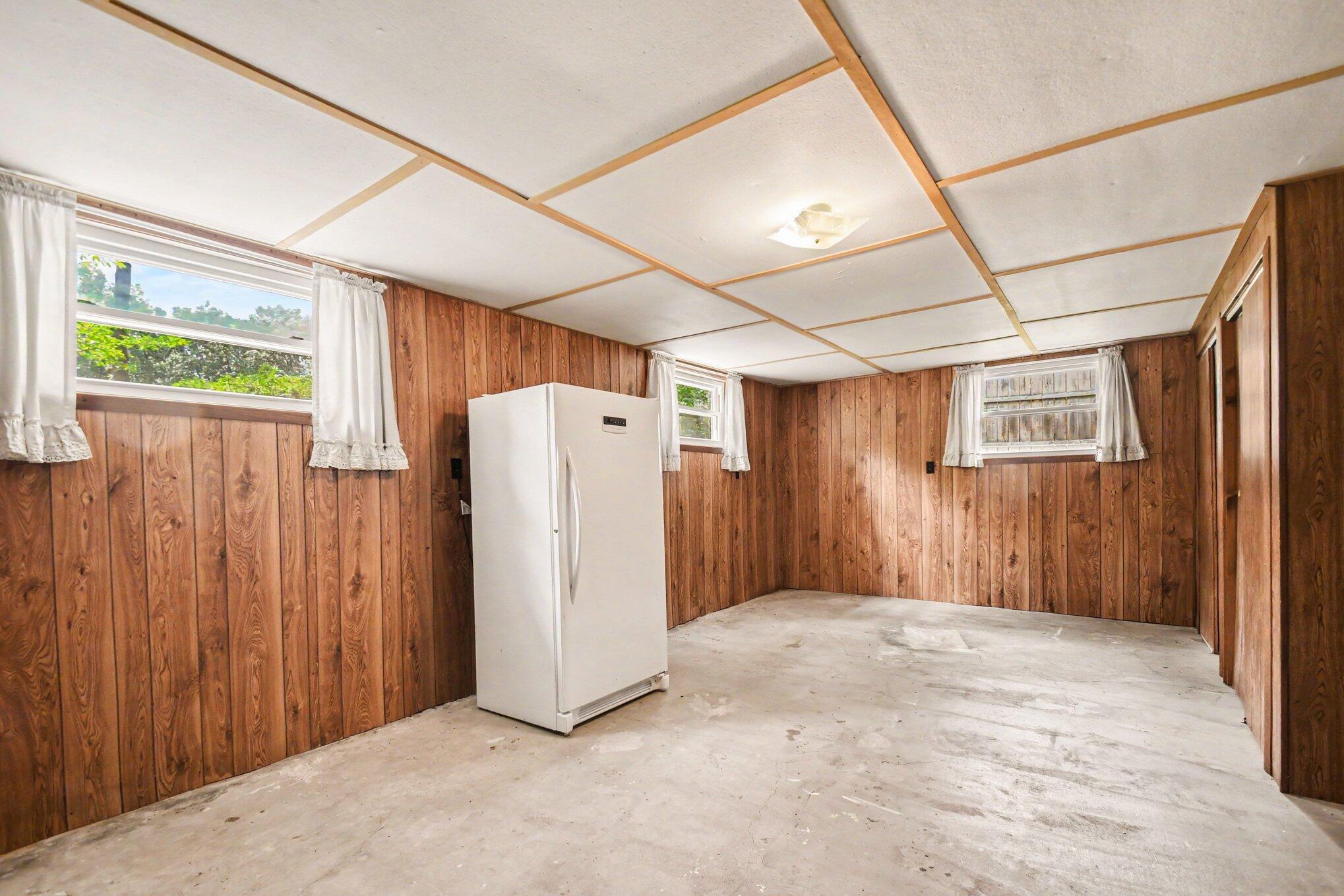 3037 S 13th Street Niles MI 49120