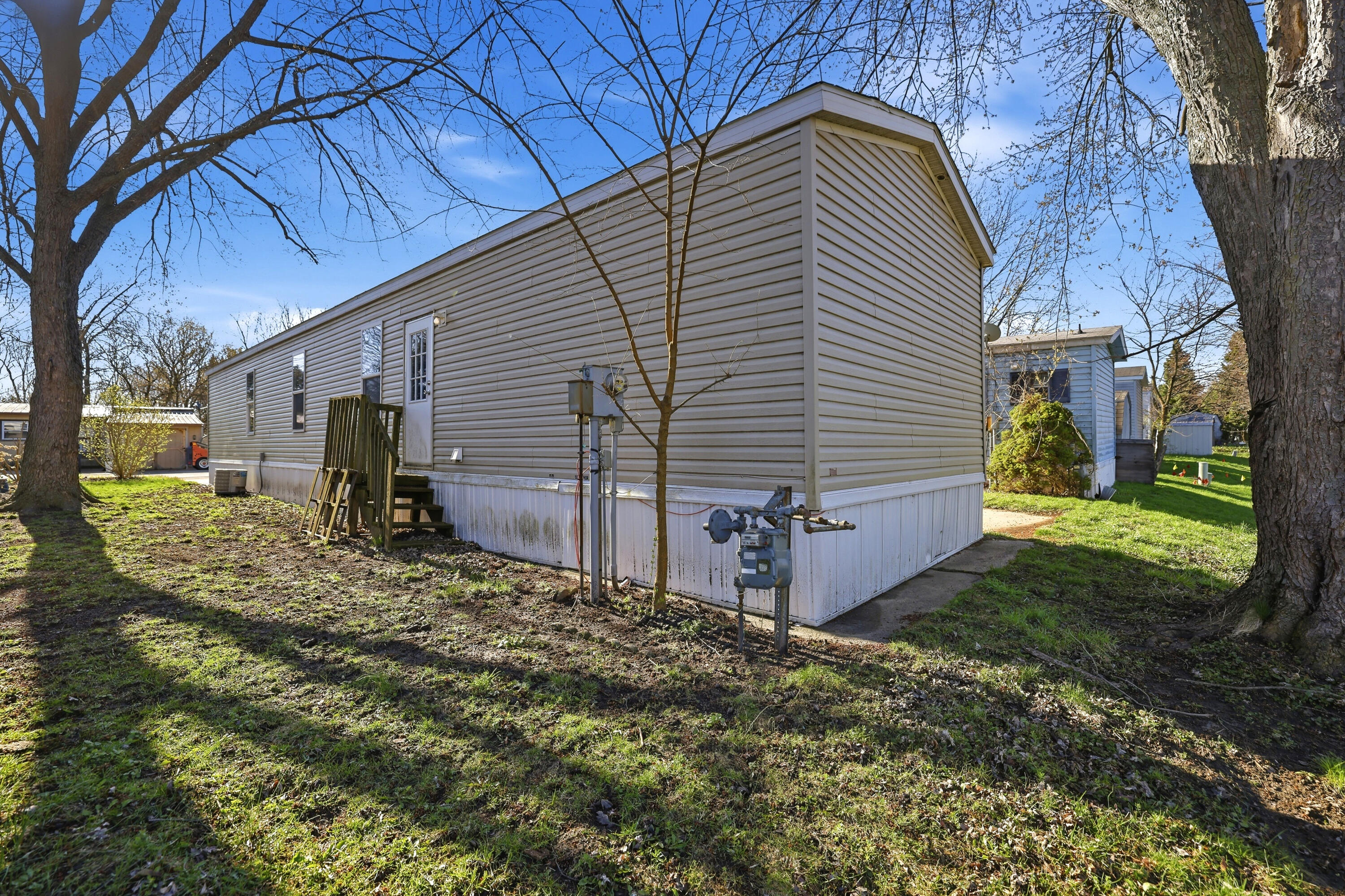 6989 Festival Drive SW Grand Rapids MI 49548