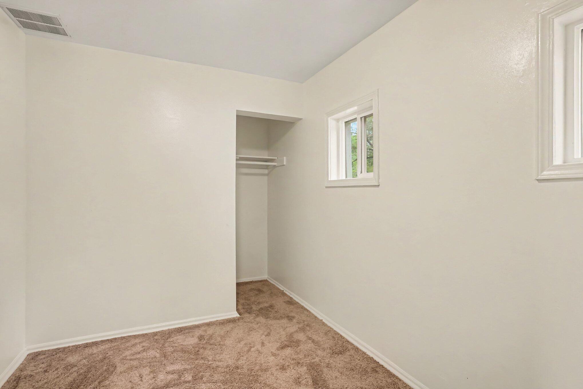 1234 Langeland Avenue Muskegon MI 49442