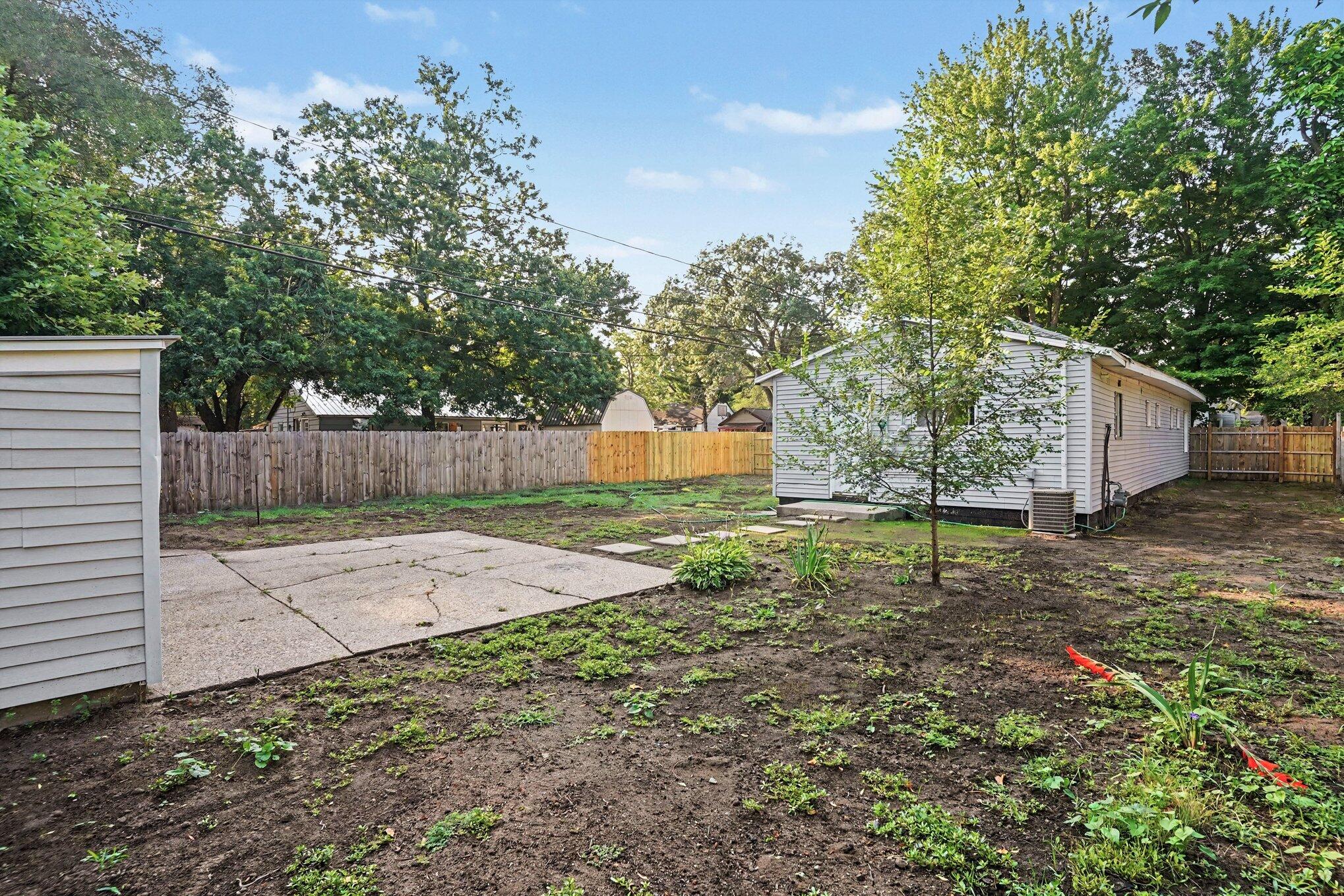 1234 Langeland Avenue Muskegon MI 49442