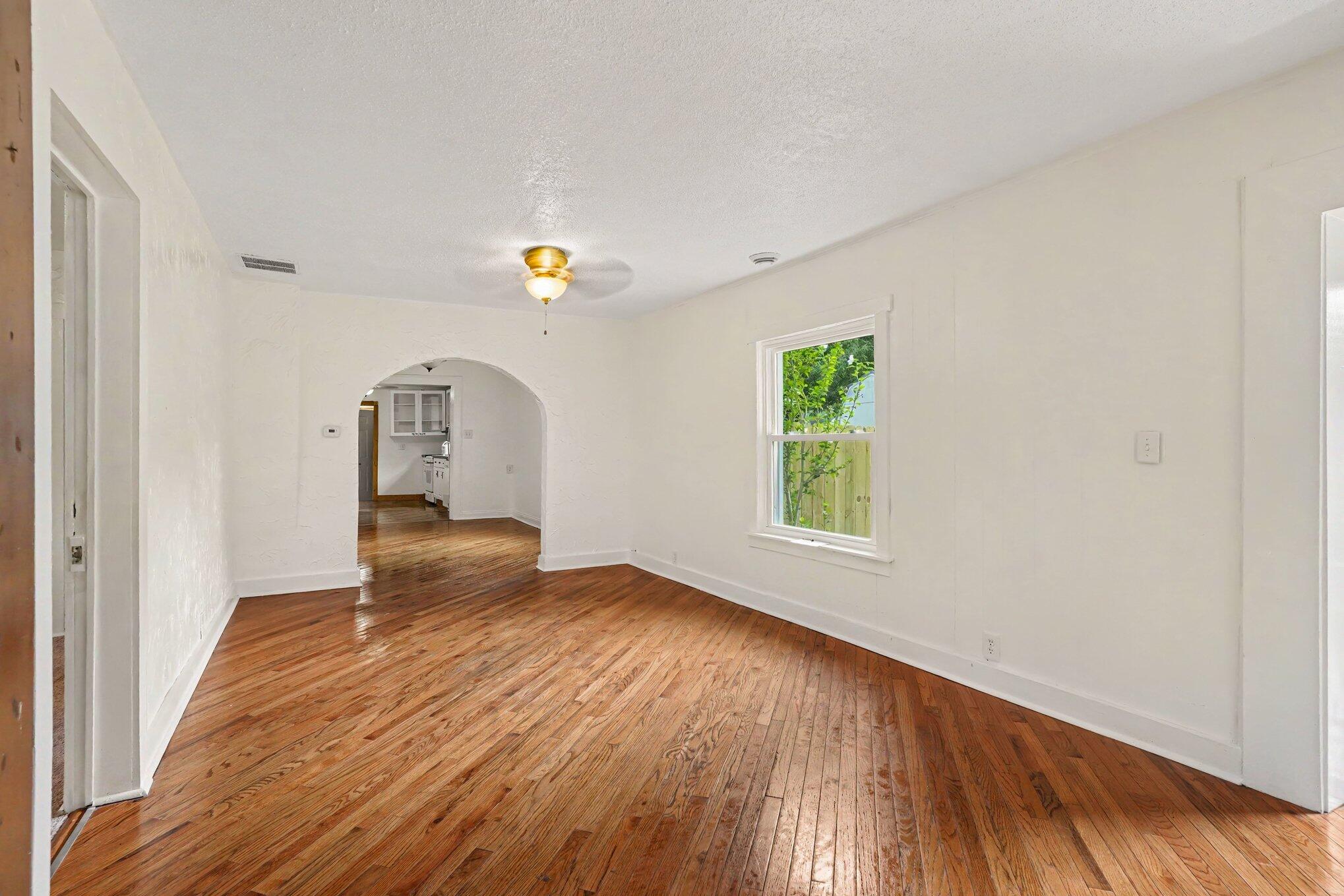 1234 Langeland Avenue Muskegon MI 49442