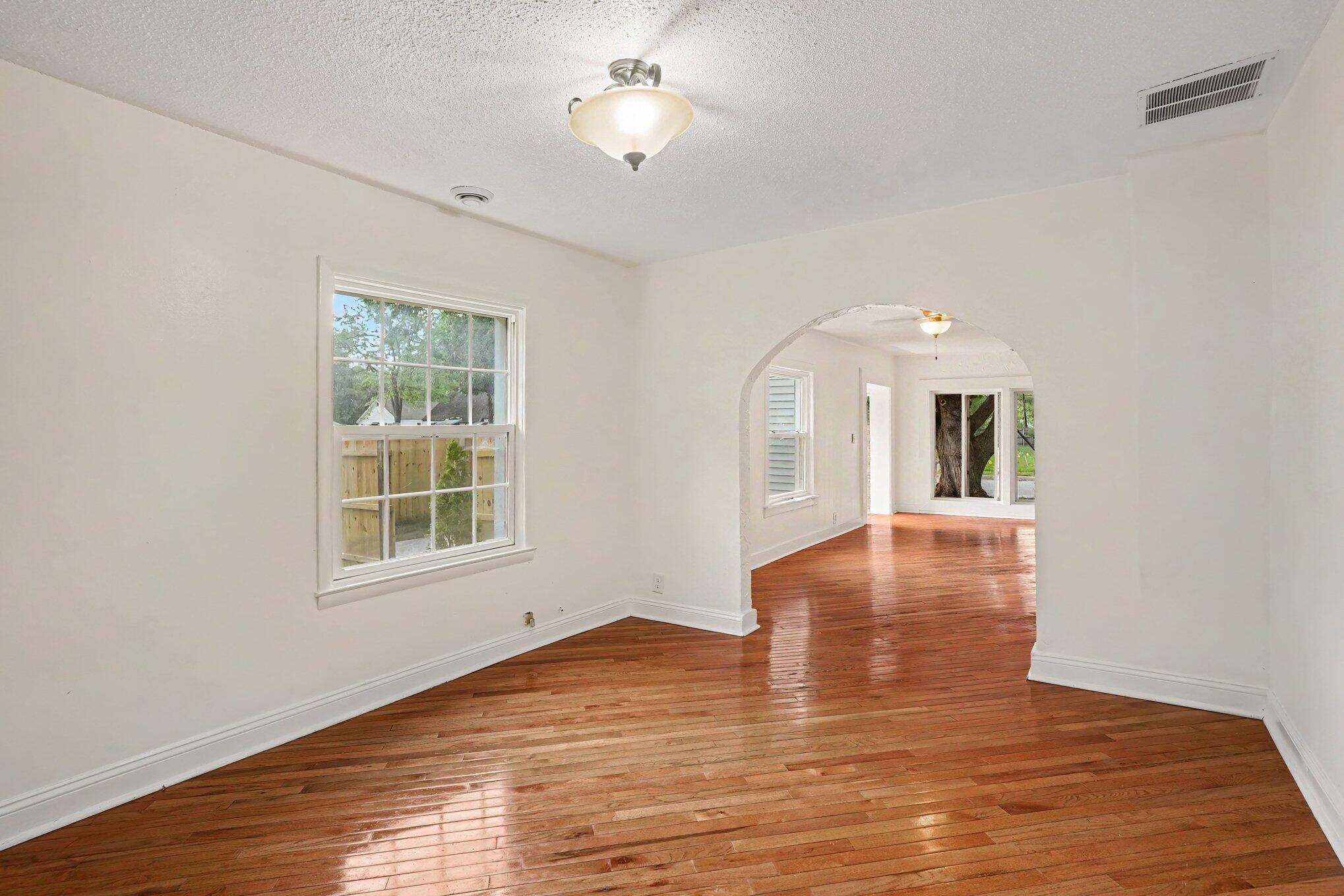 1234 Langeland Avenue Muskegon MI 49442