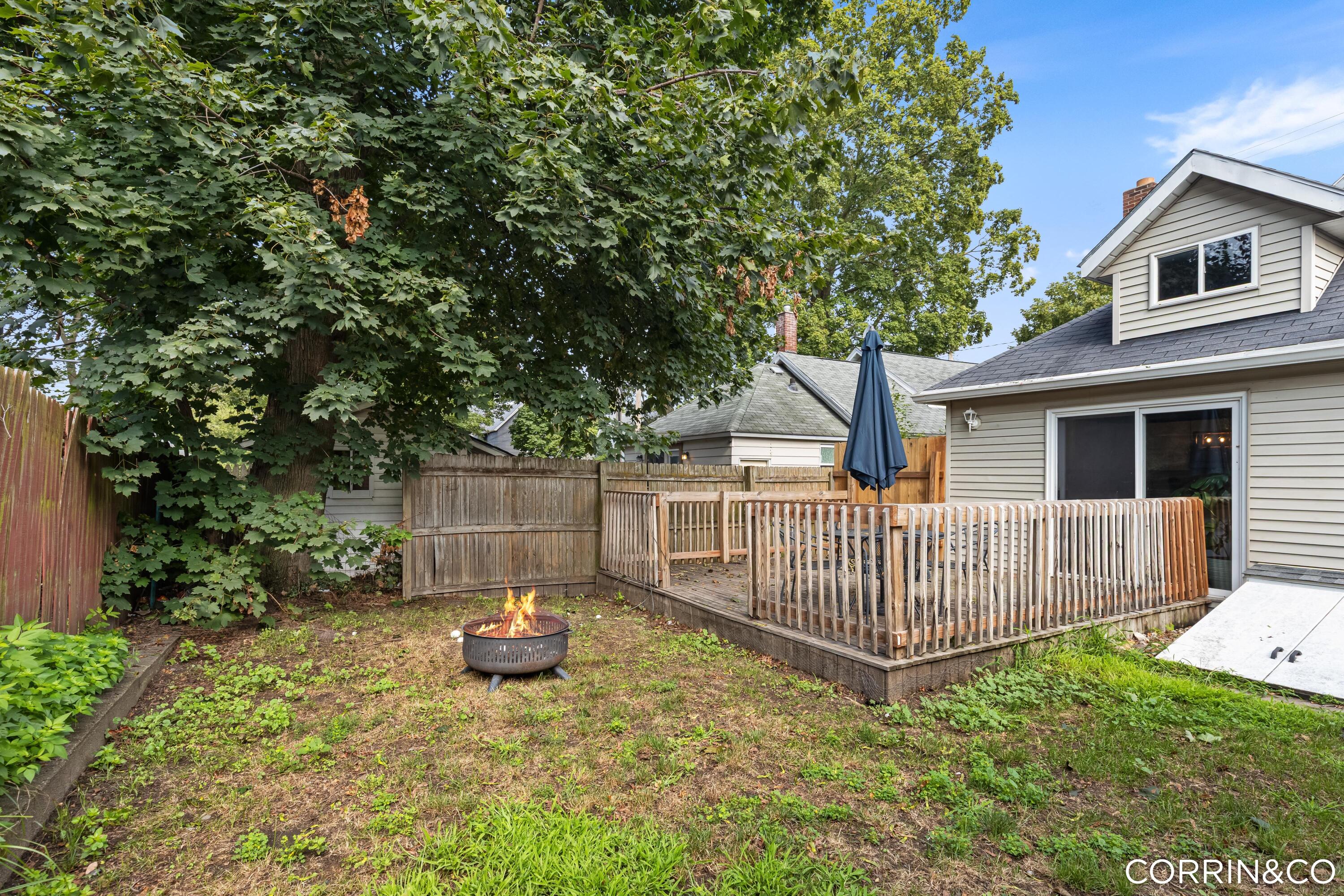 952 Park Street SW Grand Rapids MI 49504
