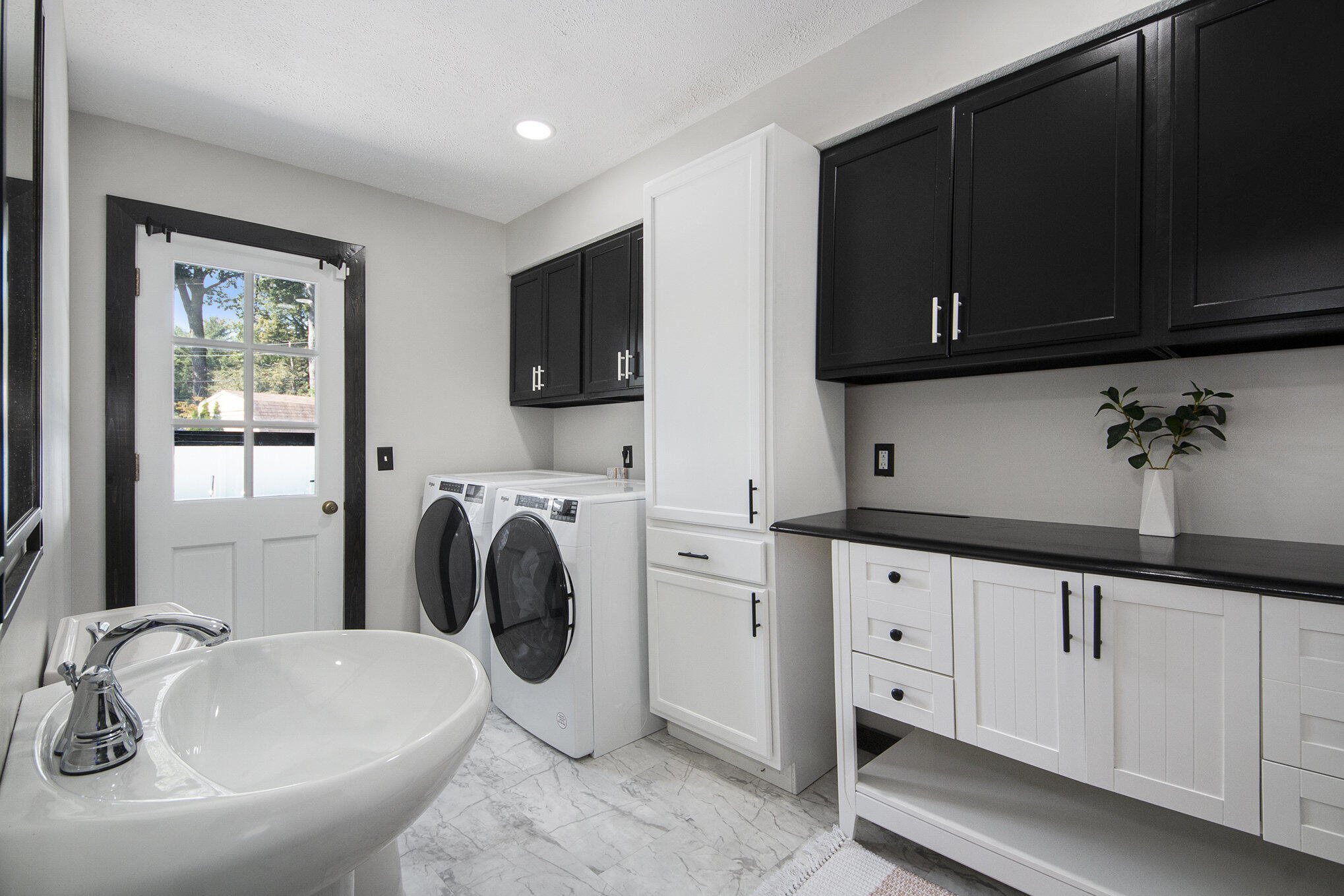4085 Quainton Road Norton Shores MI 49441