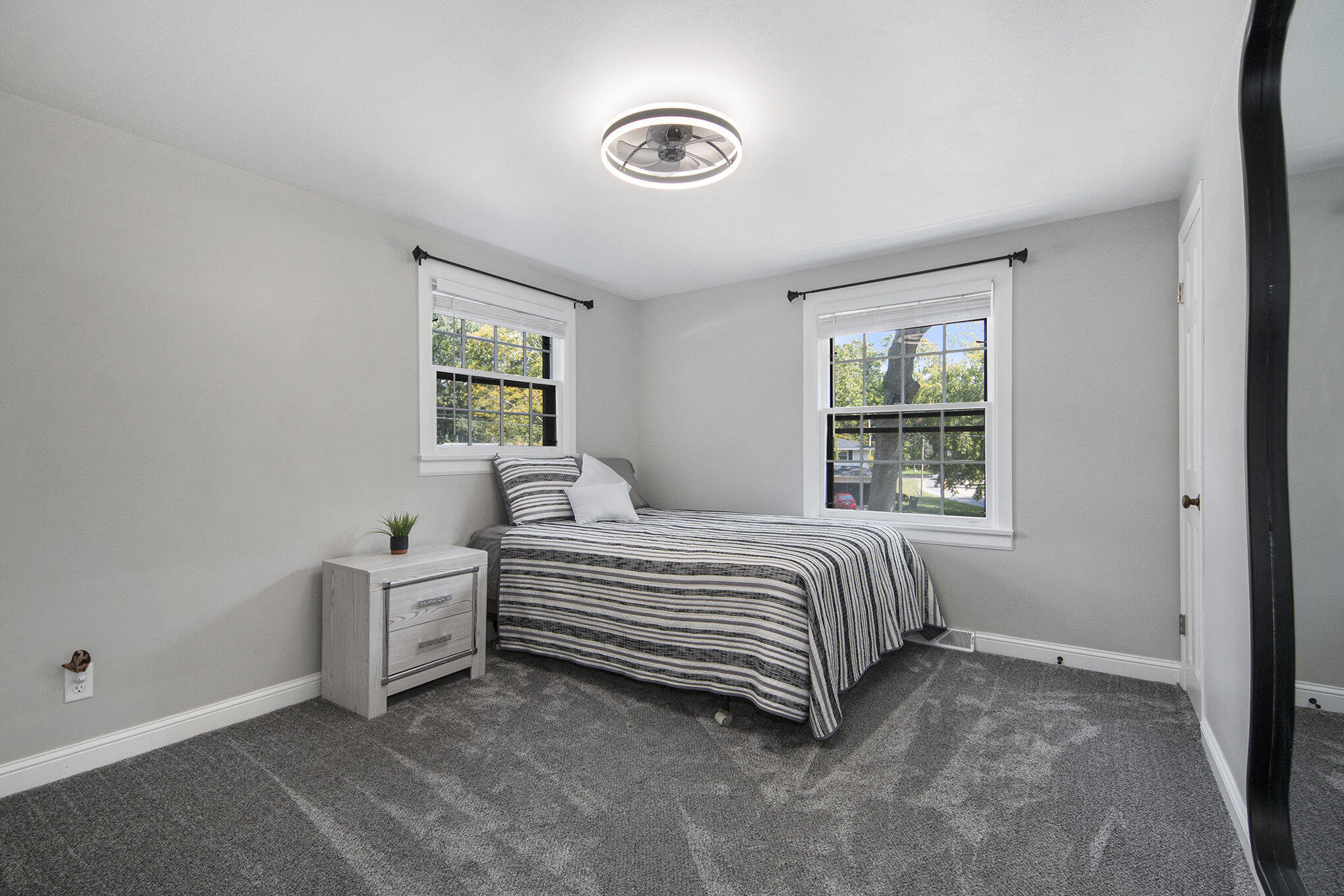4085 Quainton Road Norton Shores MI 49441