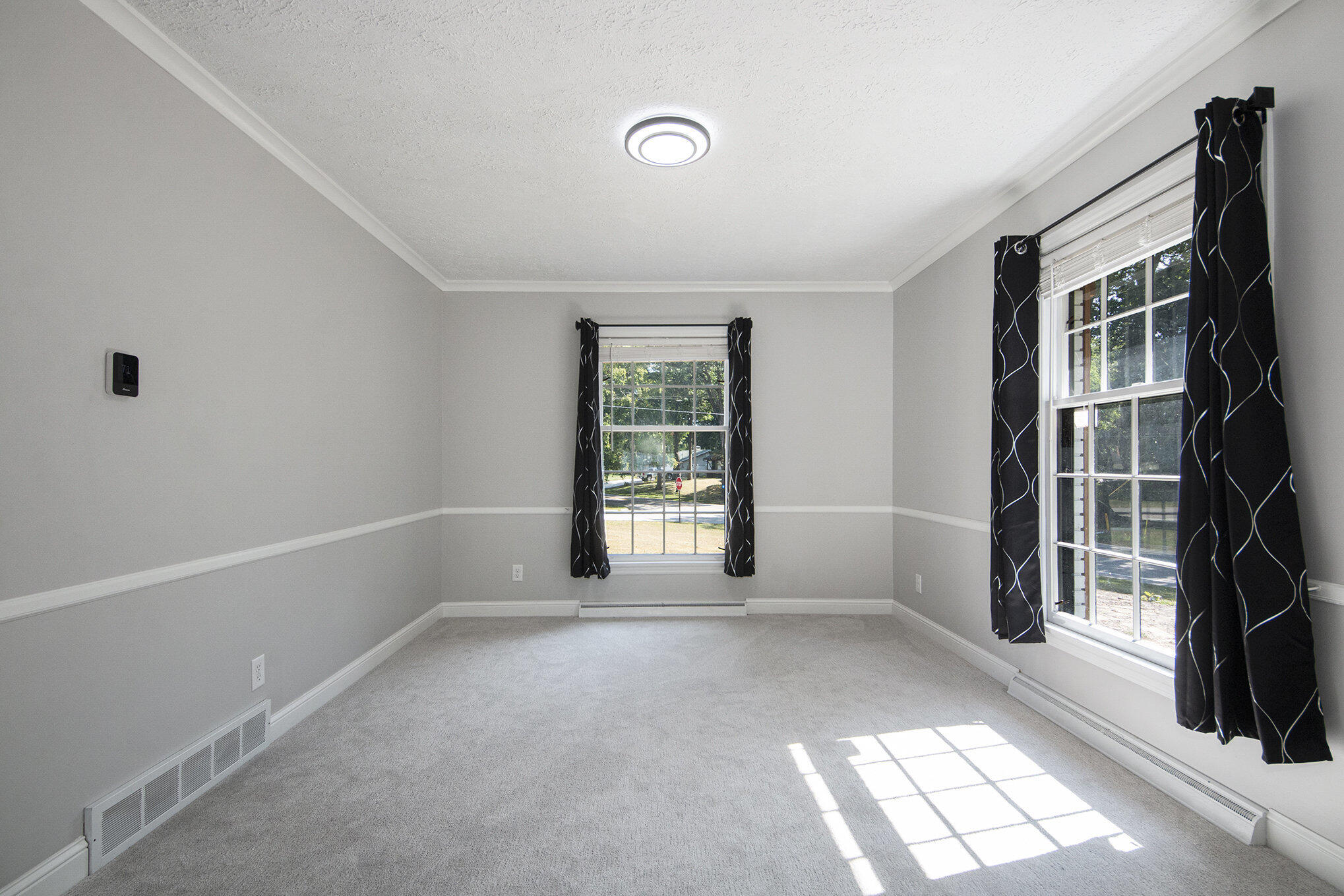 4085 Quainton Road Norton Shores MI 49441