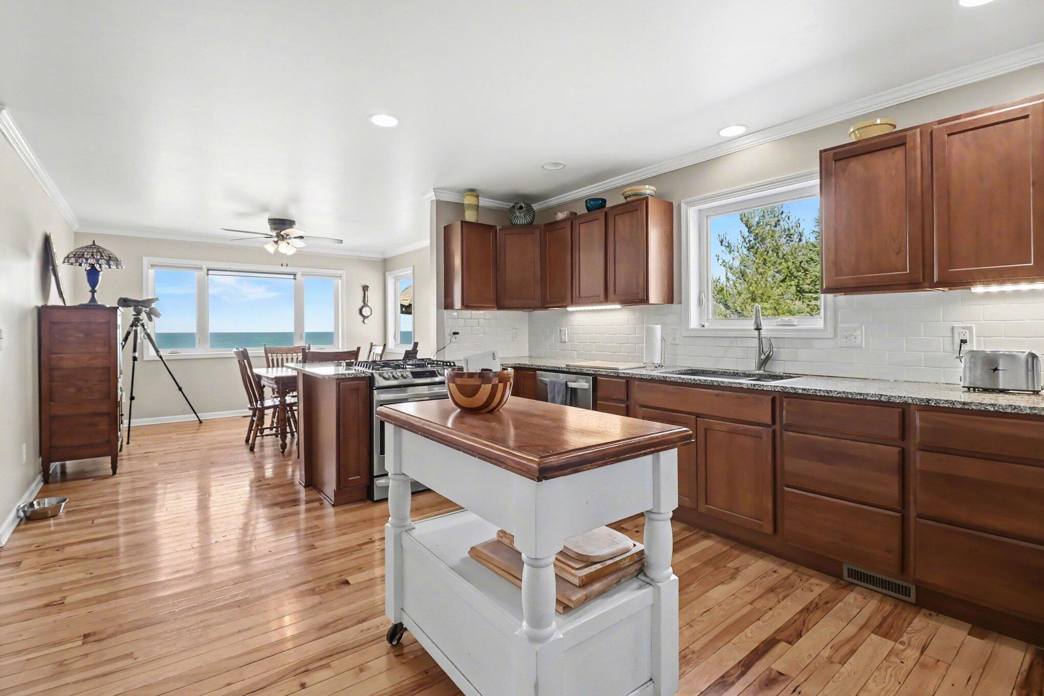 4745 S Lakeshore Drive Ludington MI 49431