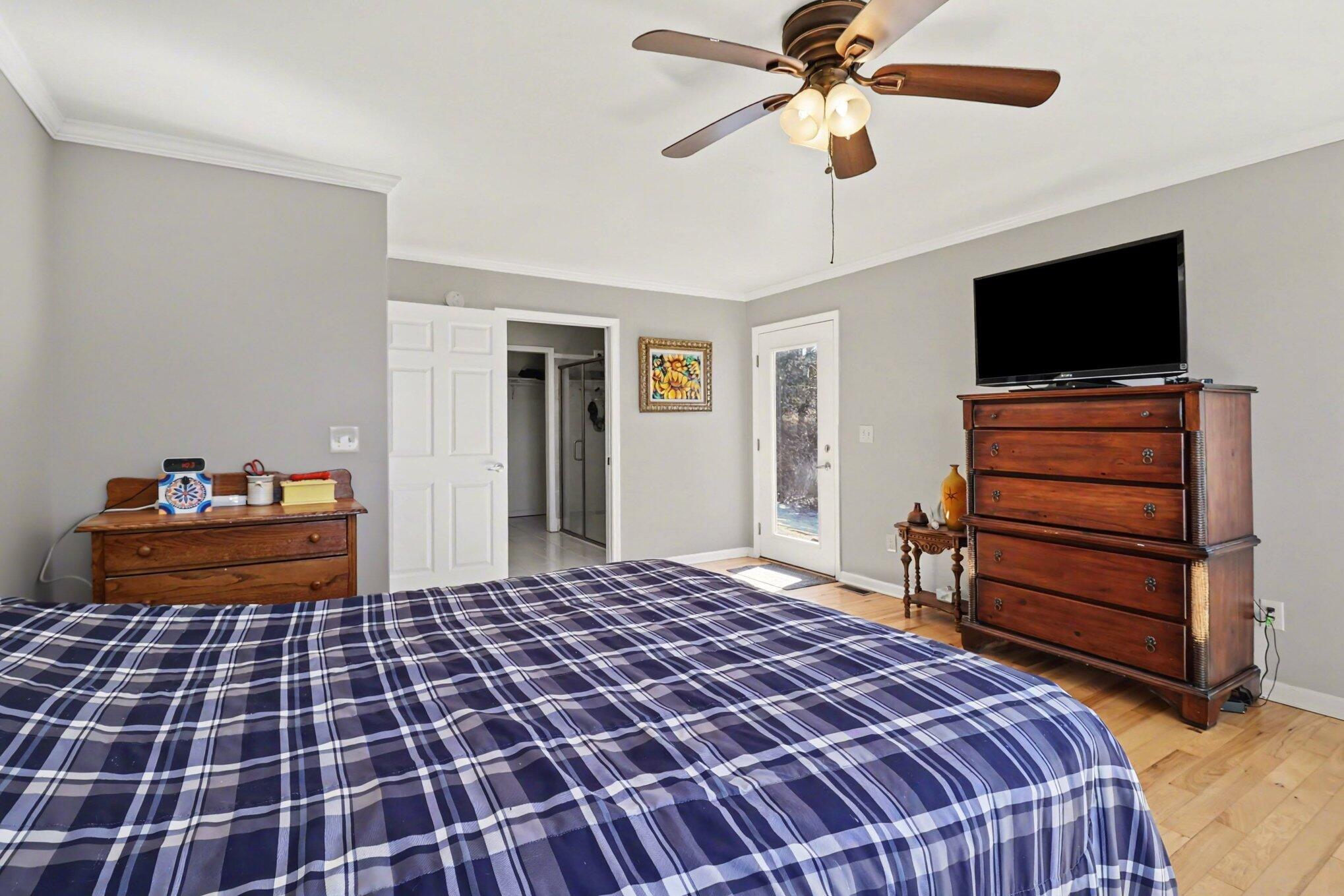 4745 S Lakeshore Drive Ludington MI 49431