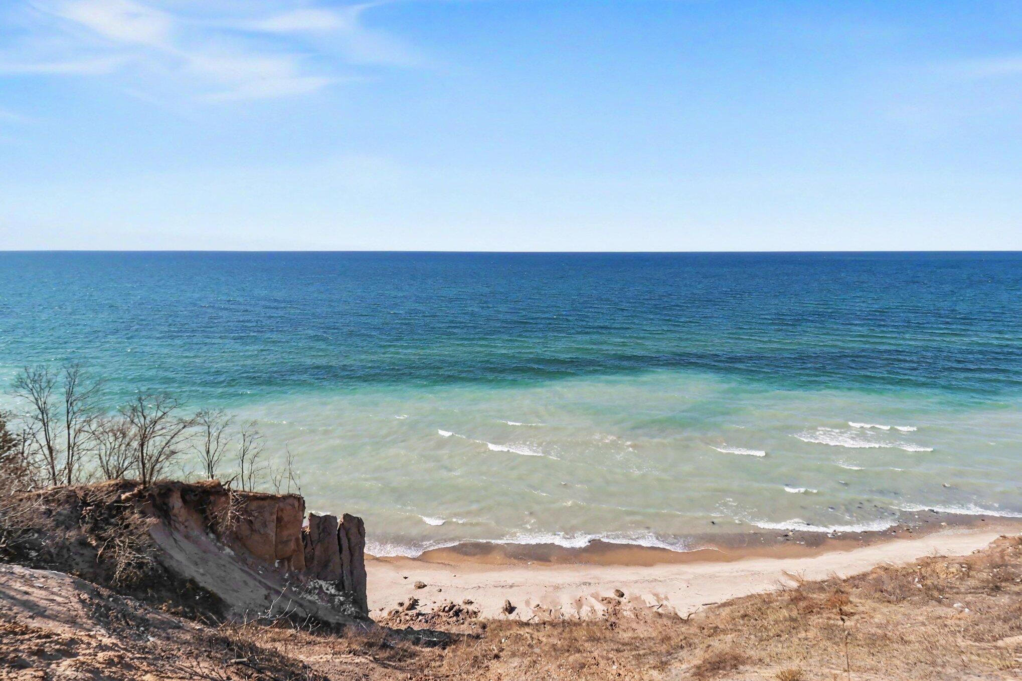 4745 S Lakeshore Drive Ludington MI 49431