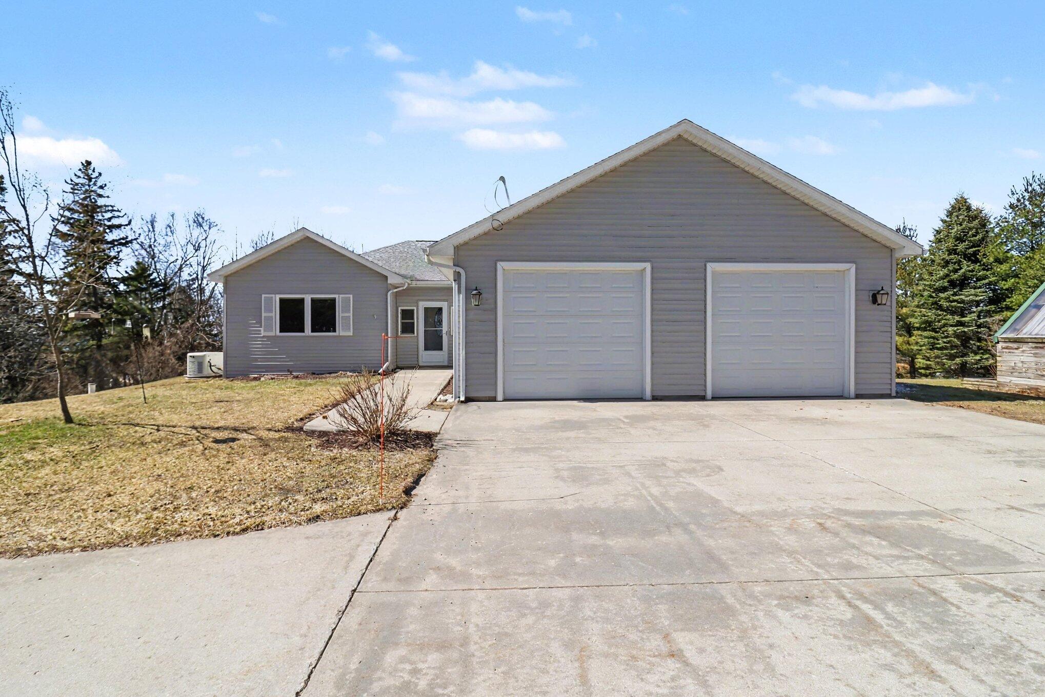 4745 S Lakeshore Drive Ludington MI 49431