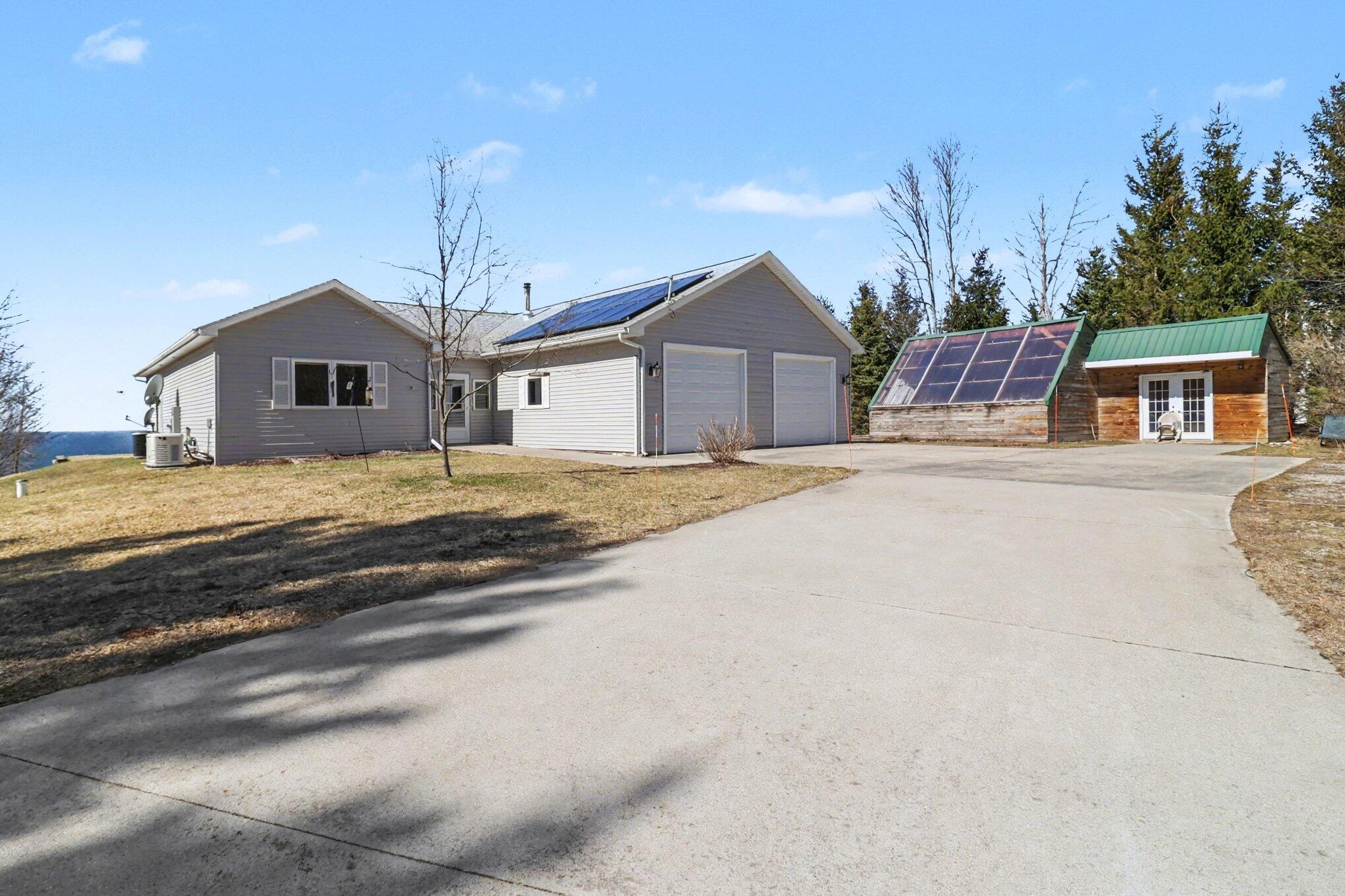 4745 S Lakeshore Drive Ludington MI 49431