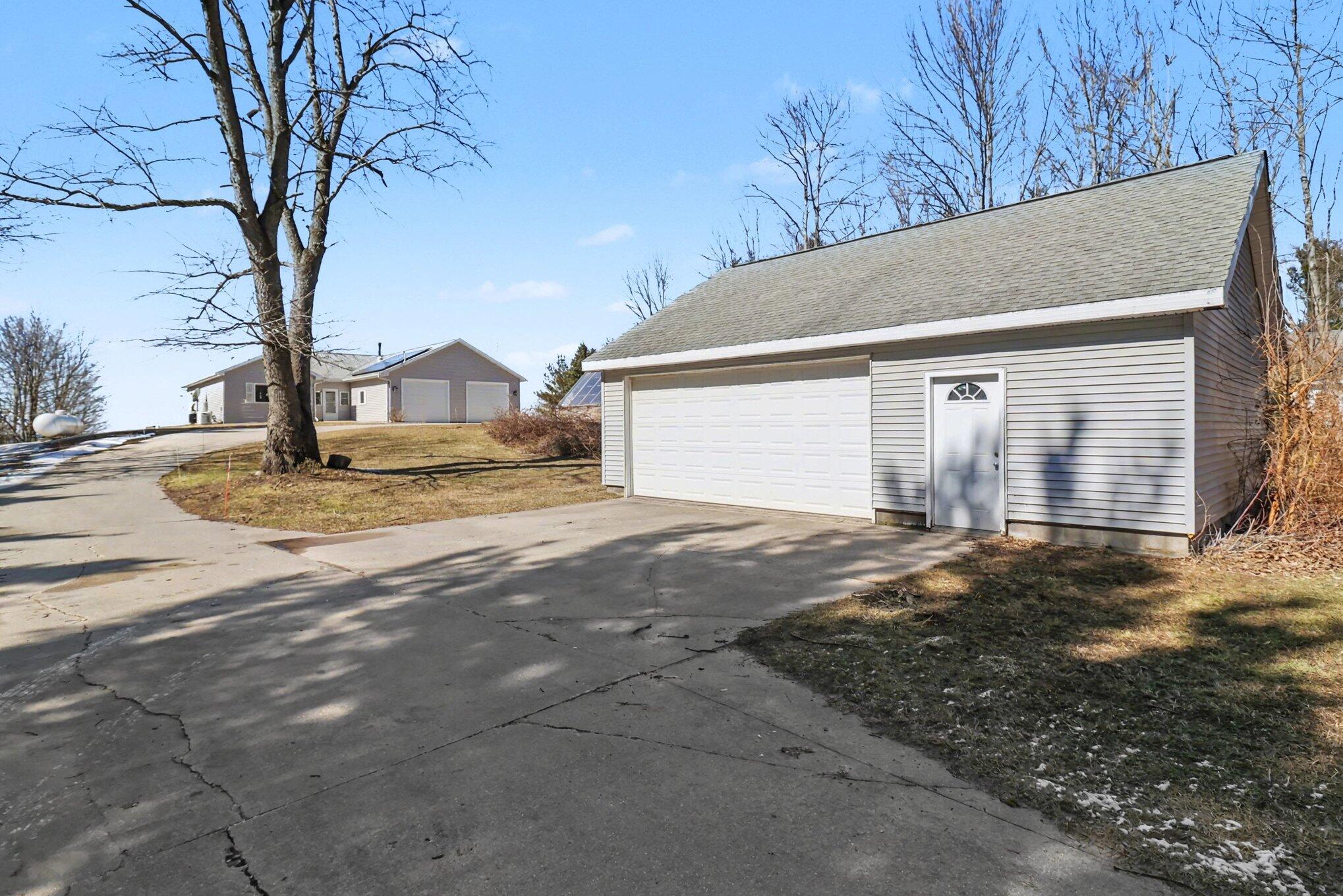 4745 S Lakeshore Drive Ludington MI 49431