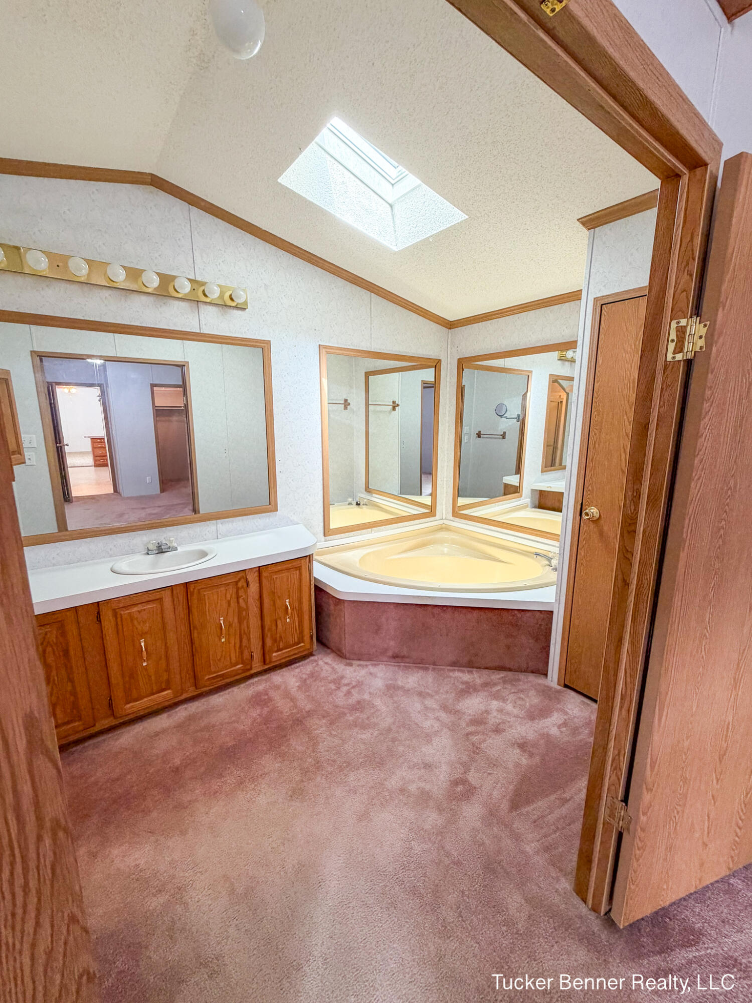 5048 Valentine Street Muskegon MI 49442