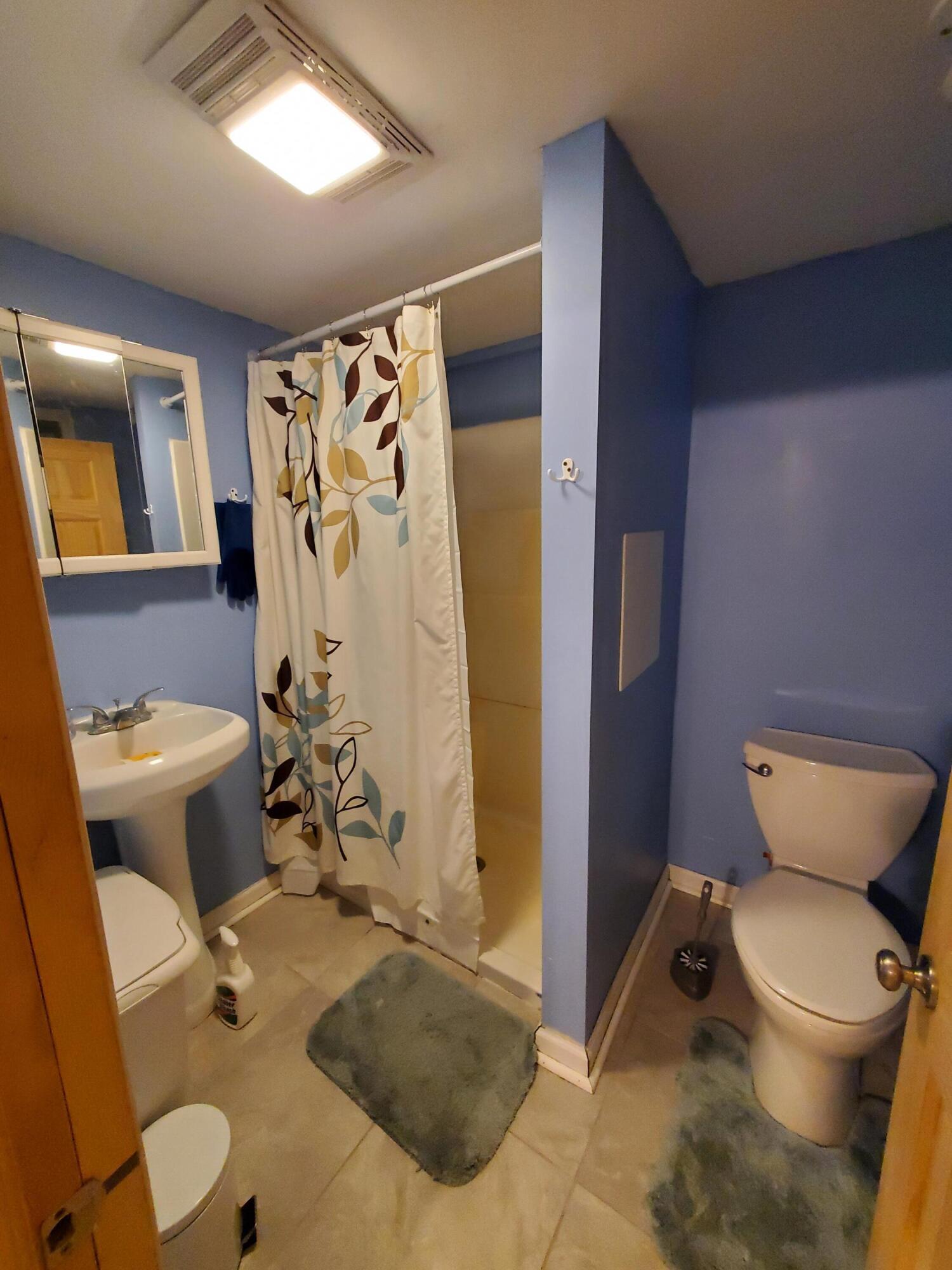 2704 116th Avenue Allegan MI 49010