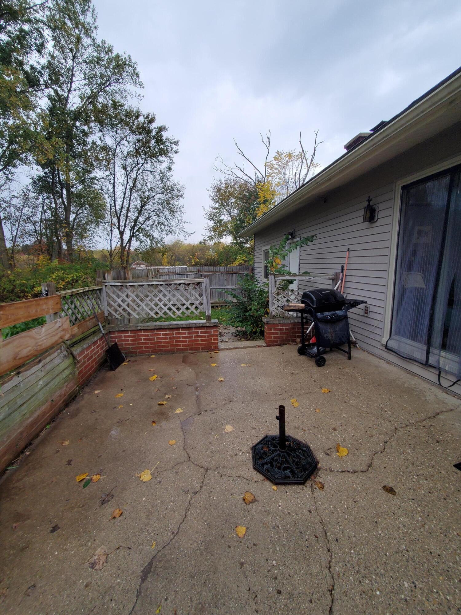 2704 116th Avenue Allegan MI 49010