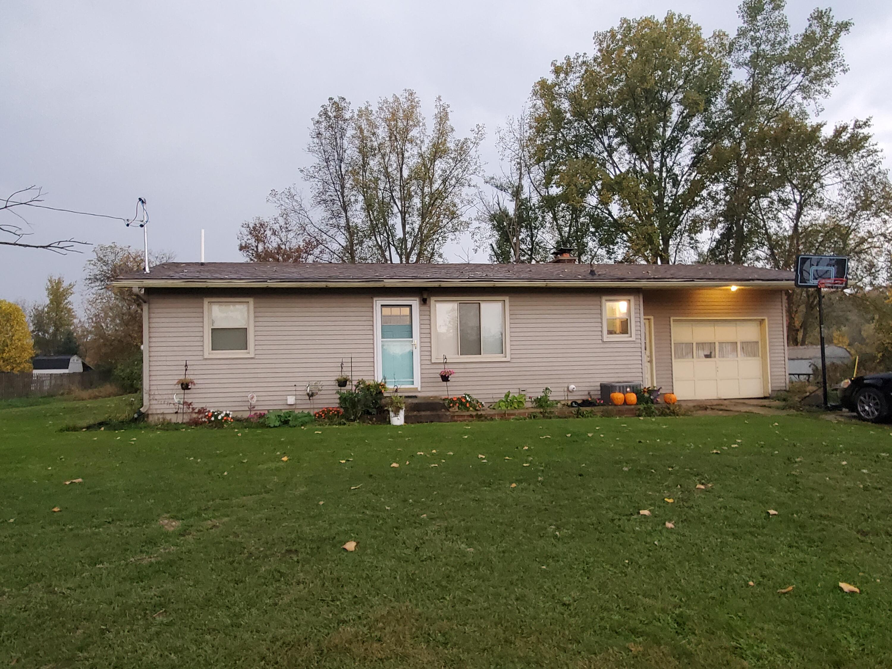 2704 116th Avenue Allegan MI 49010