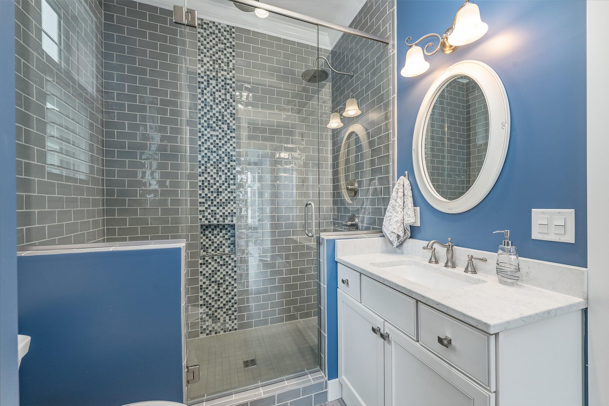 1573 S Crooked Lake Drive Kalamazoo MI 49009