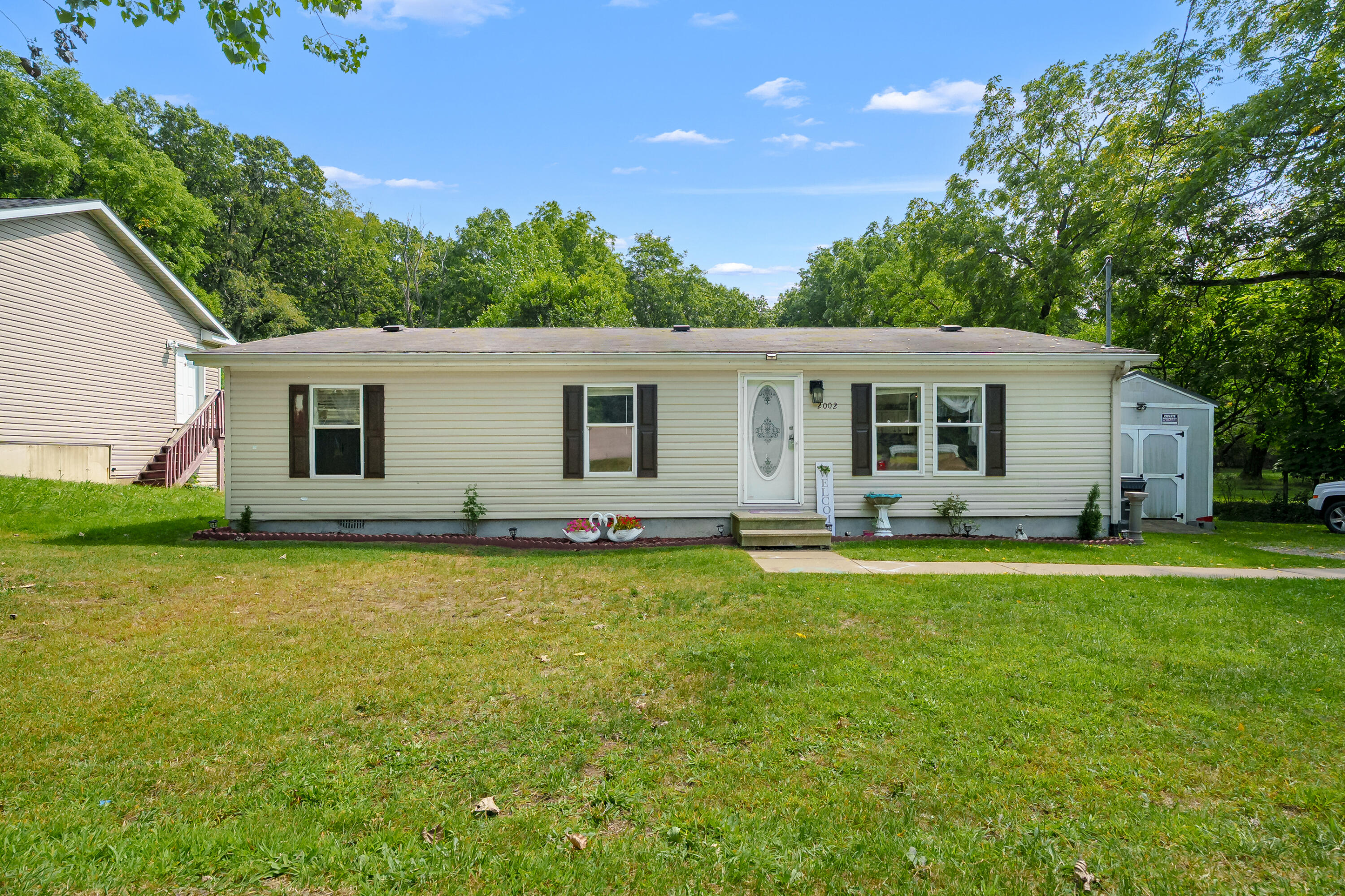 2002 Mount Olivet Road Kalamazoo MI 49004