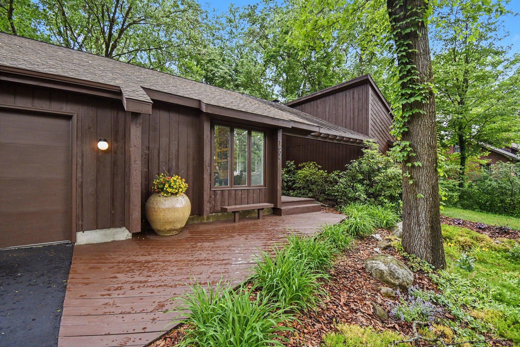 7606 Leyton Drive SE Ada MI 49301