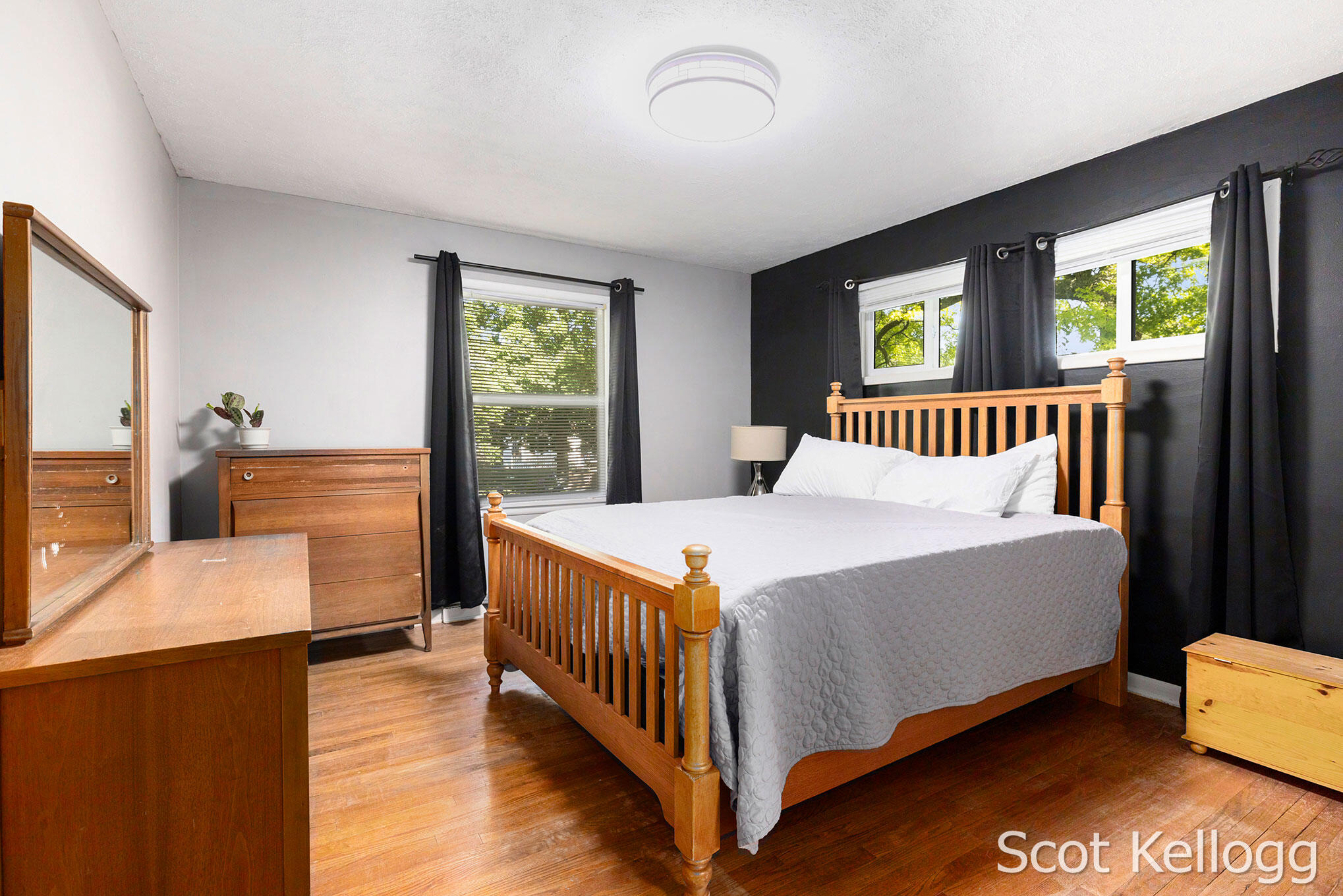 1426 Lewison Avenue NE Grand Rapids MI 49505