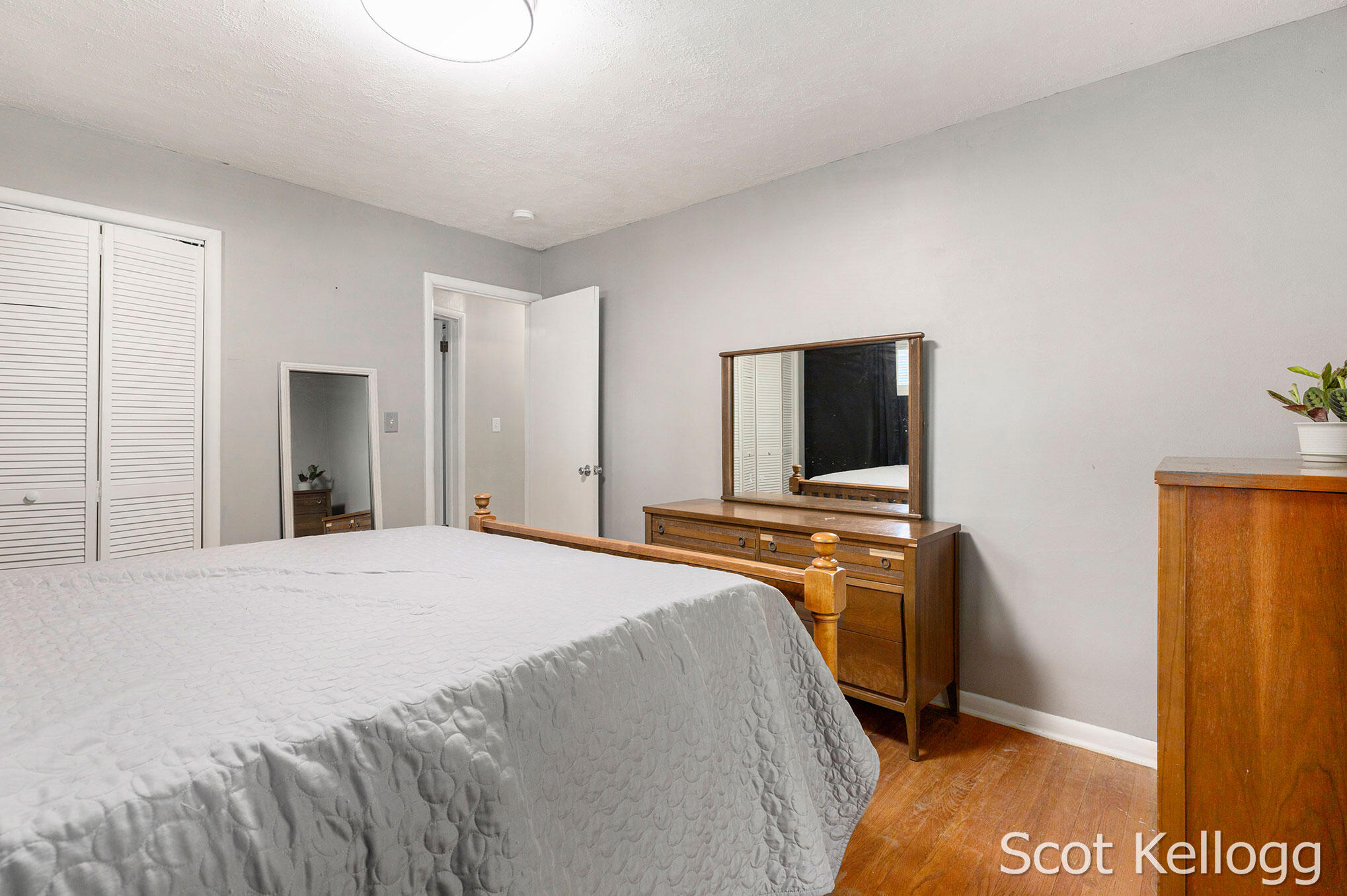 1426 Lewison Avenue NE Grand Rapids MI 49505