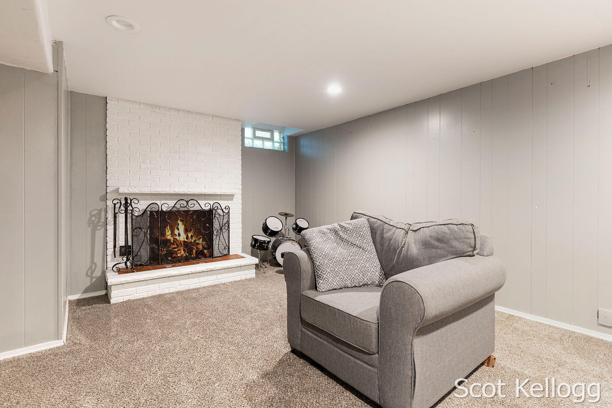 1426 Lewison Avenue NE Grand Rapids MI 49505