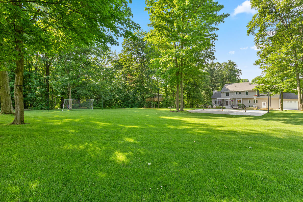 2840 Mary Nell Drive SW Byron Center MI 49315