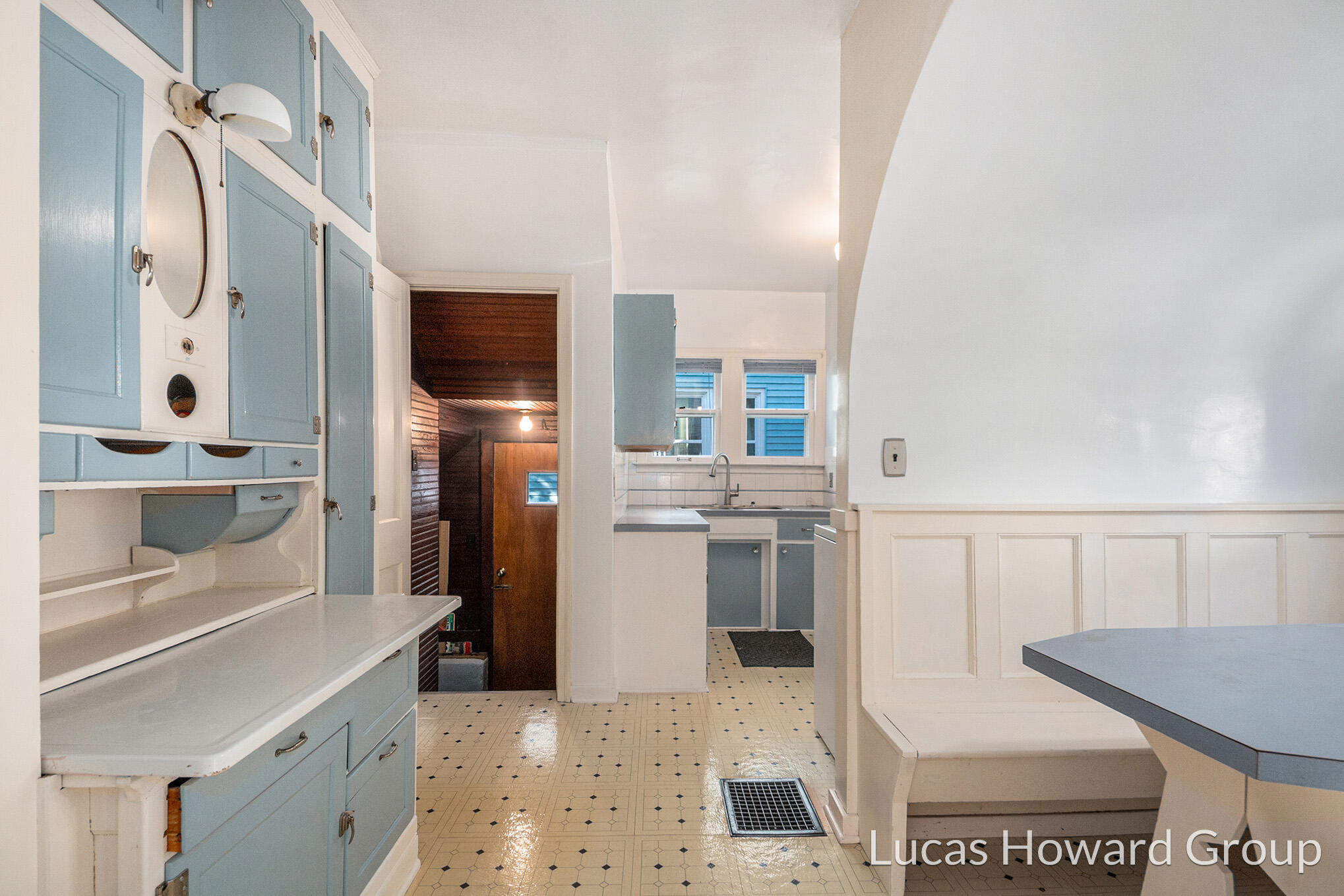 1120 Underwood Avenue SE Grand Rapids MI 49506