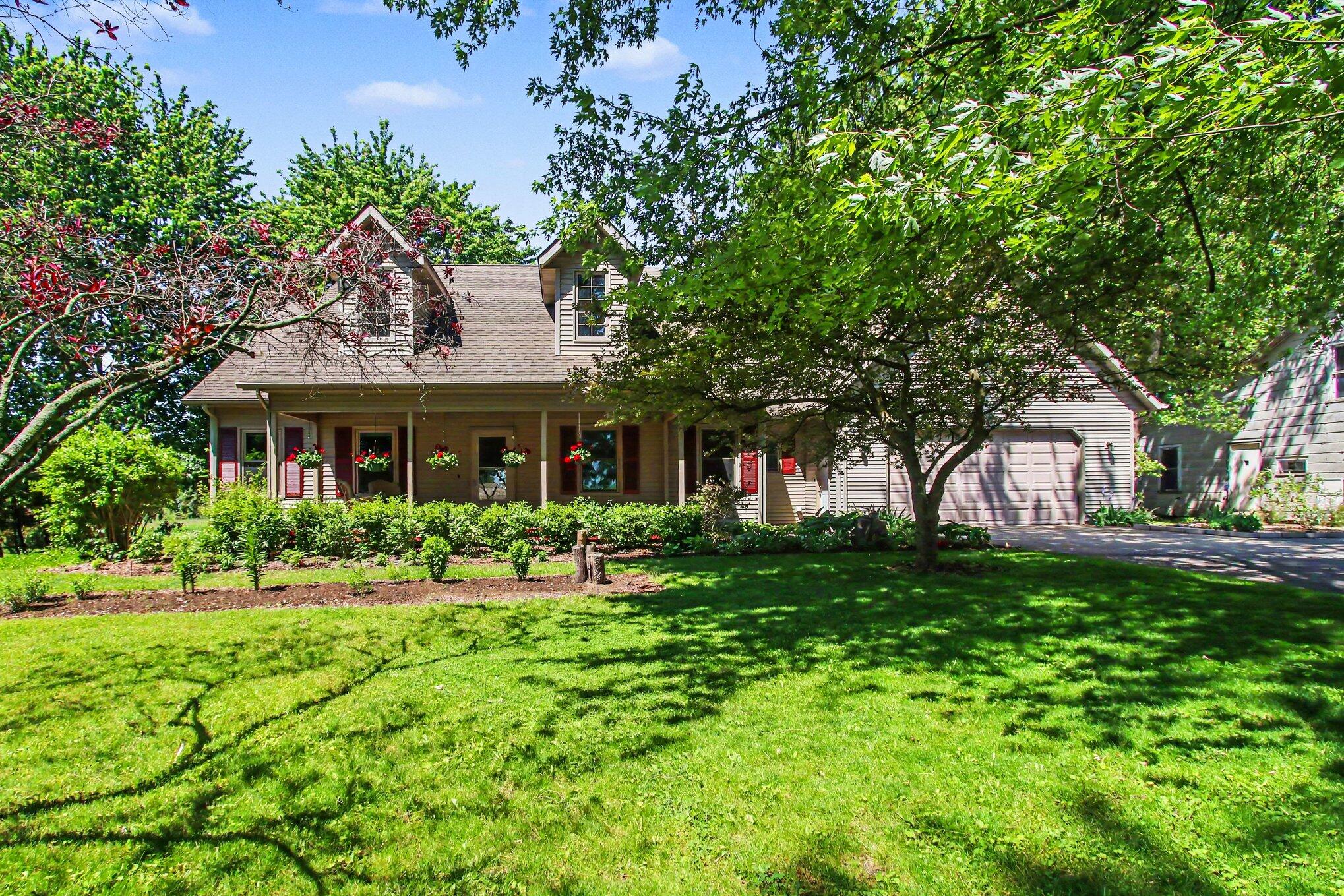 2230 58th Street Fennville MI 49408