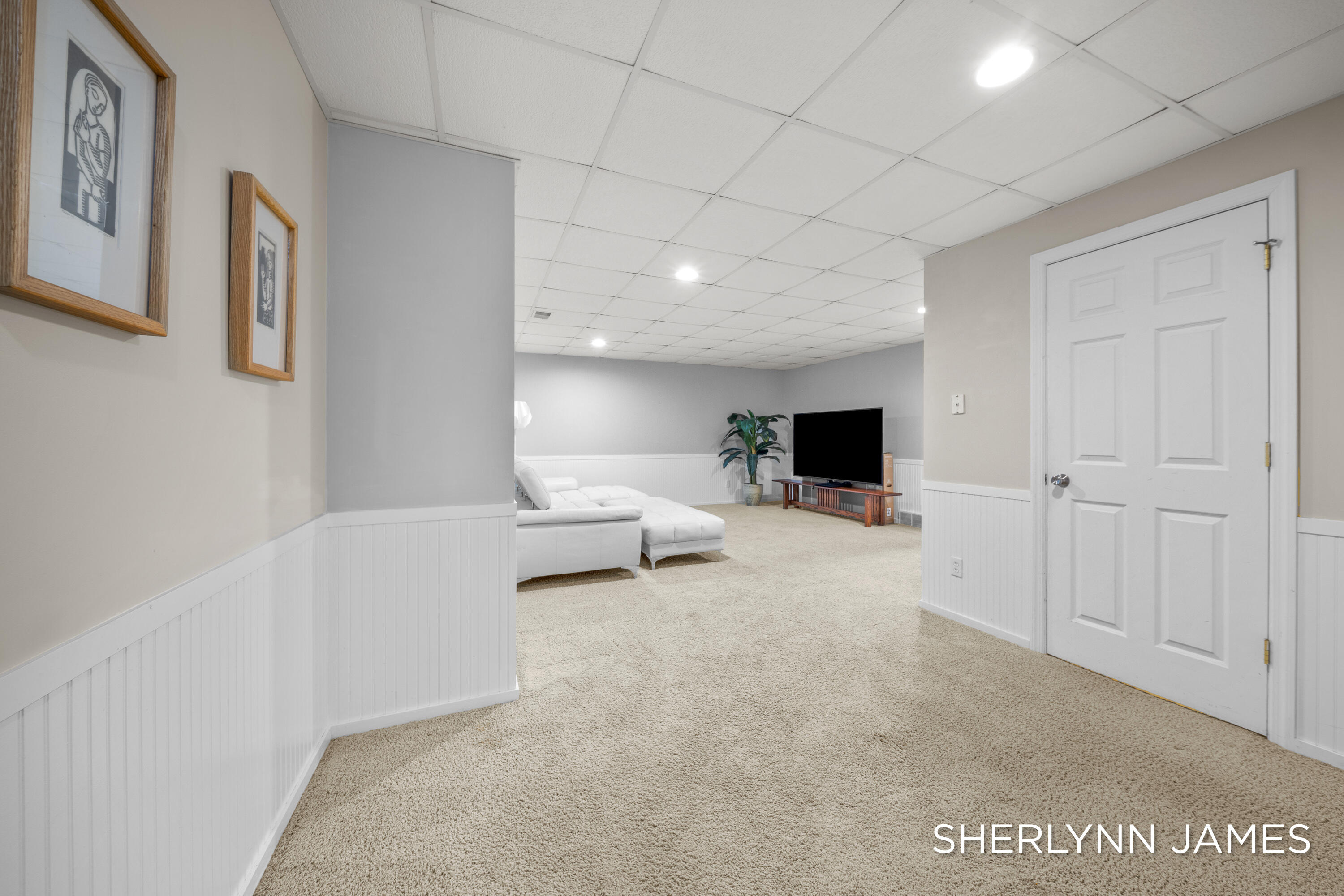 3816 Ravinewood Circle SE Grand Rapids MI 49508