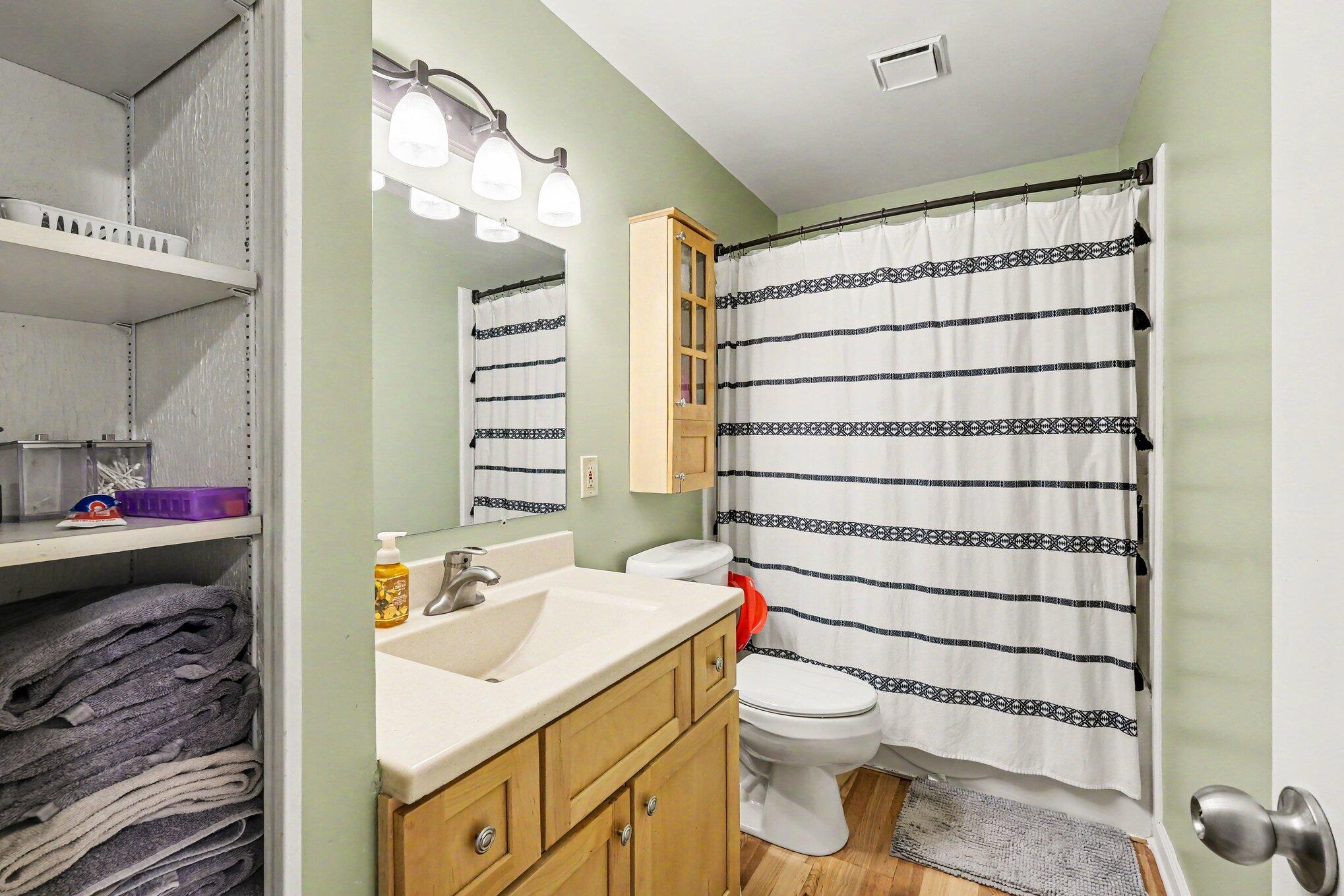 237 Nora Street SE Grand Rapids MI 49548