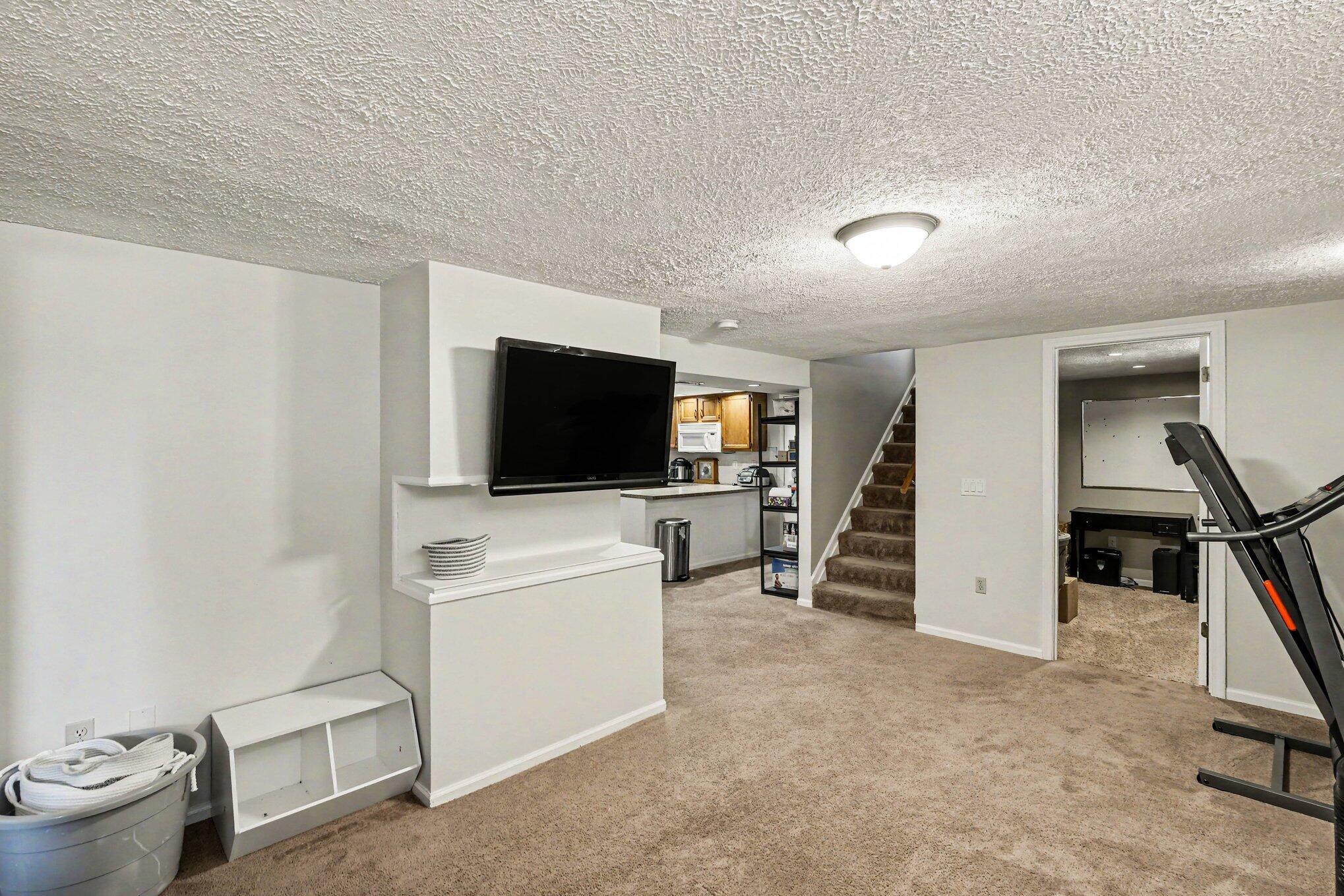 237 Nora Street SE Grand Rapids MI 49548
