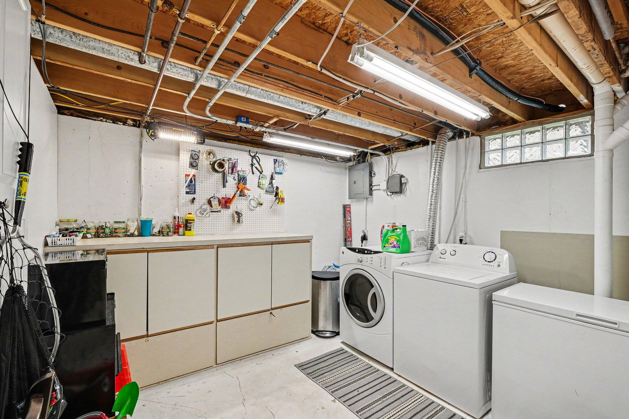 237 Nora Street SE Grand Rapids MI 49548