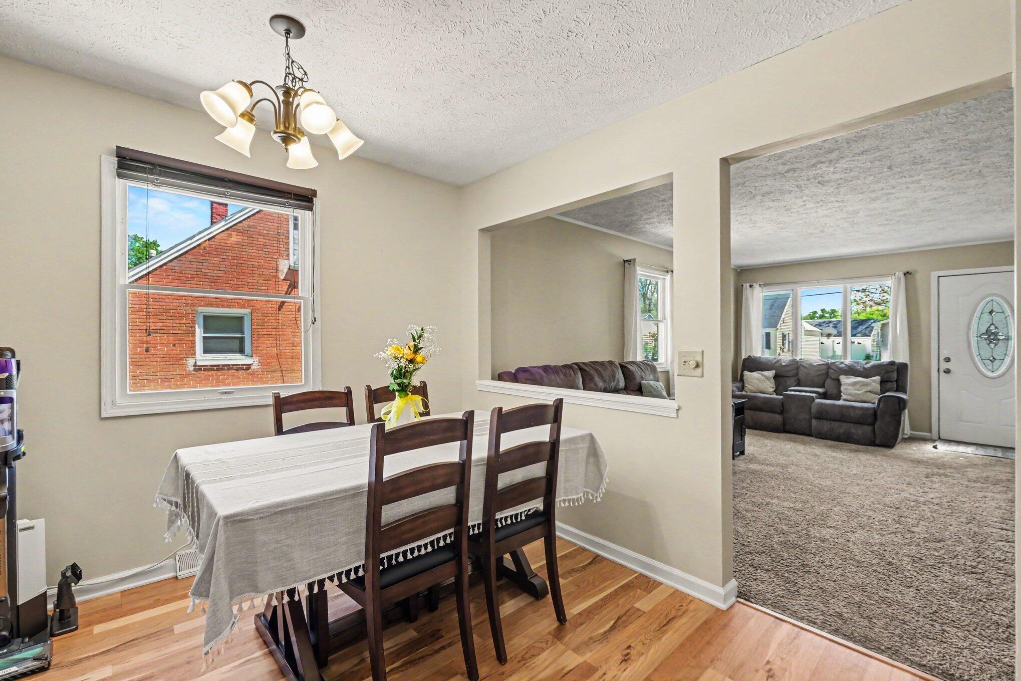 237 Nora Street SE Grand Rapids MI 49548