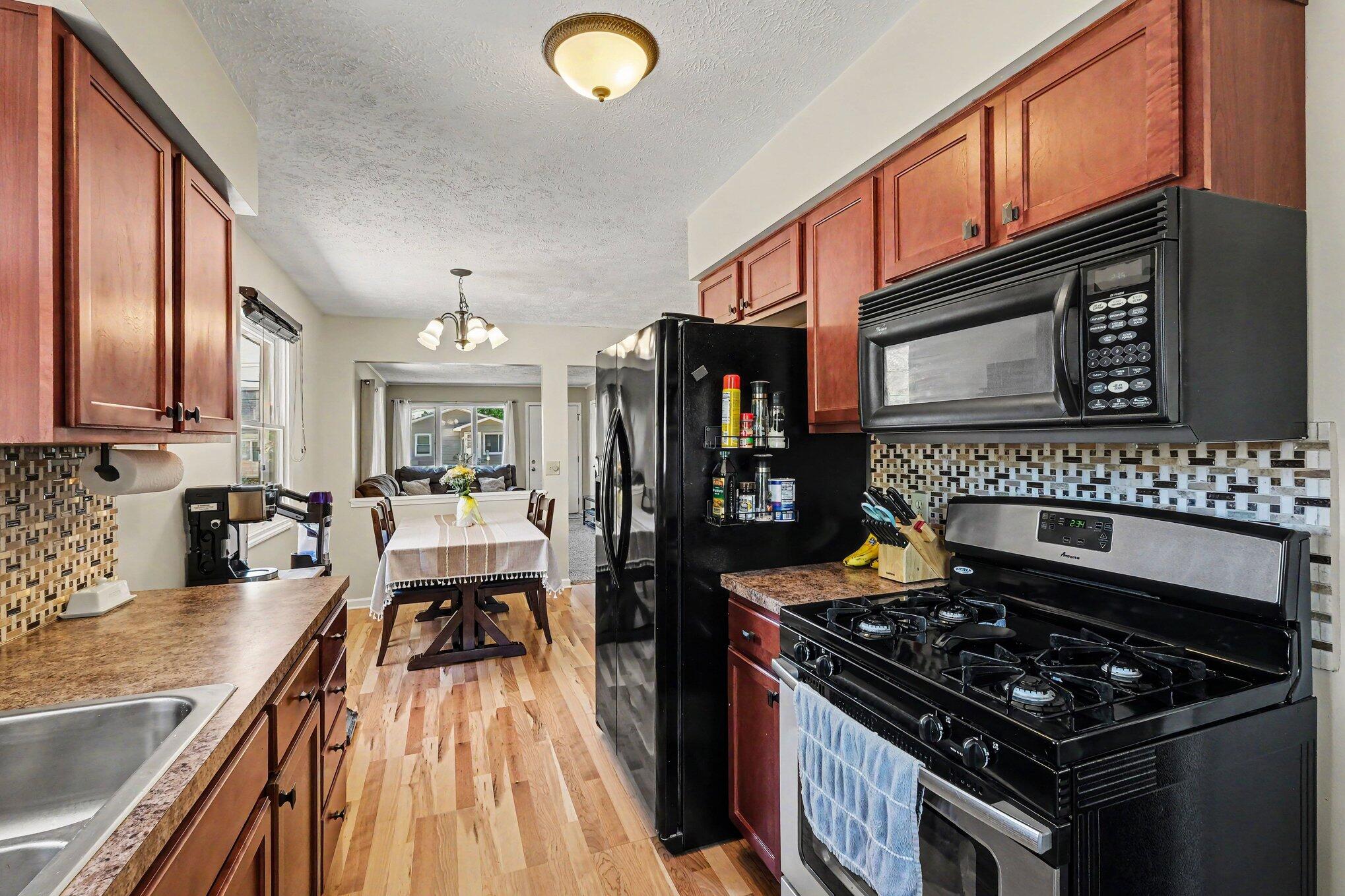 237 Nora Street SE Grand Rapids MI 49548
