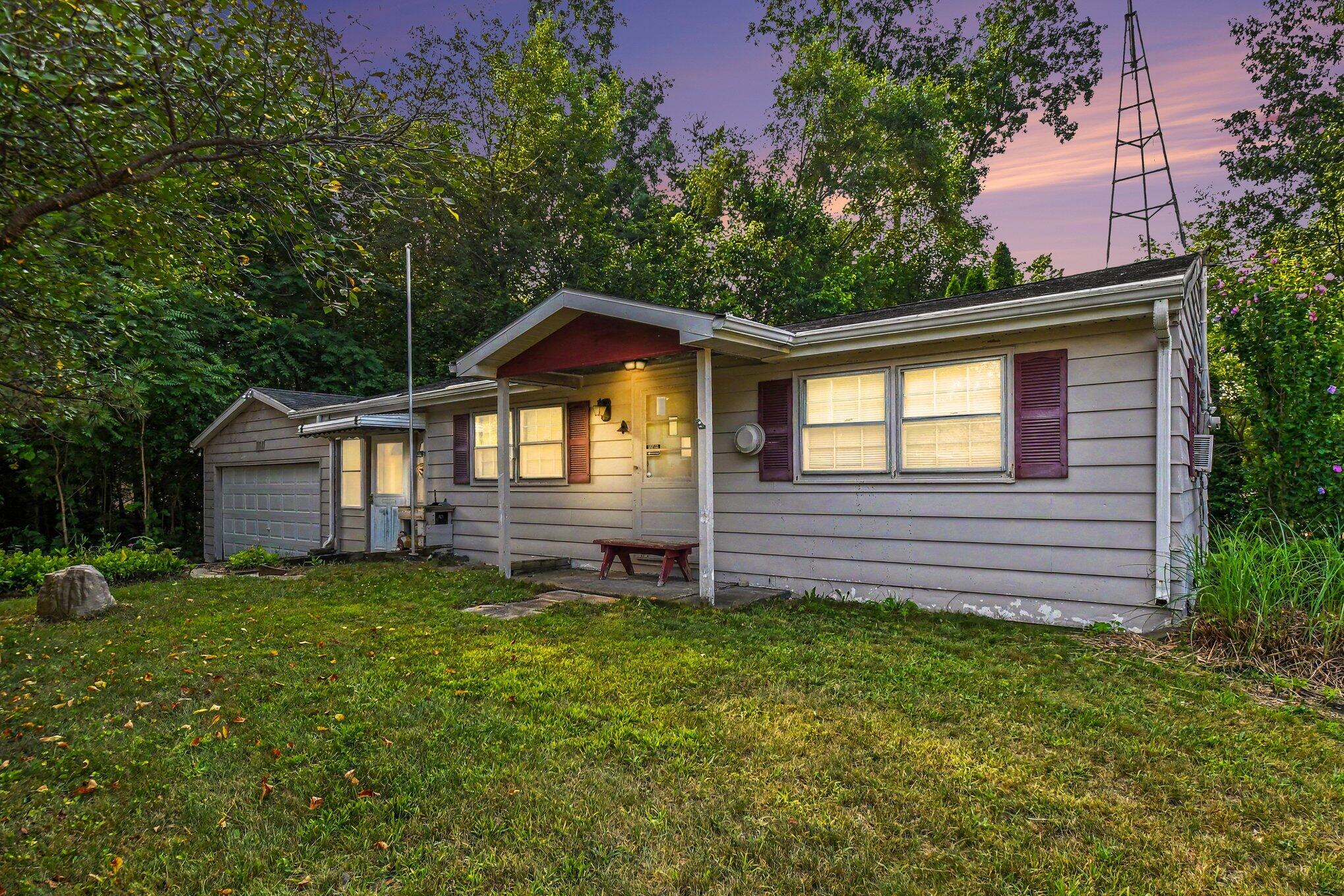 24675 Chestnut Street Dowagiac MI 49047