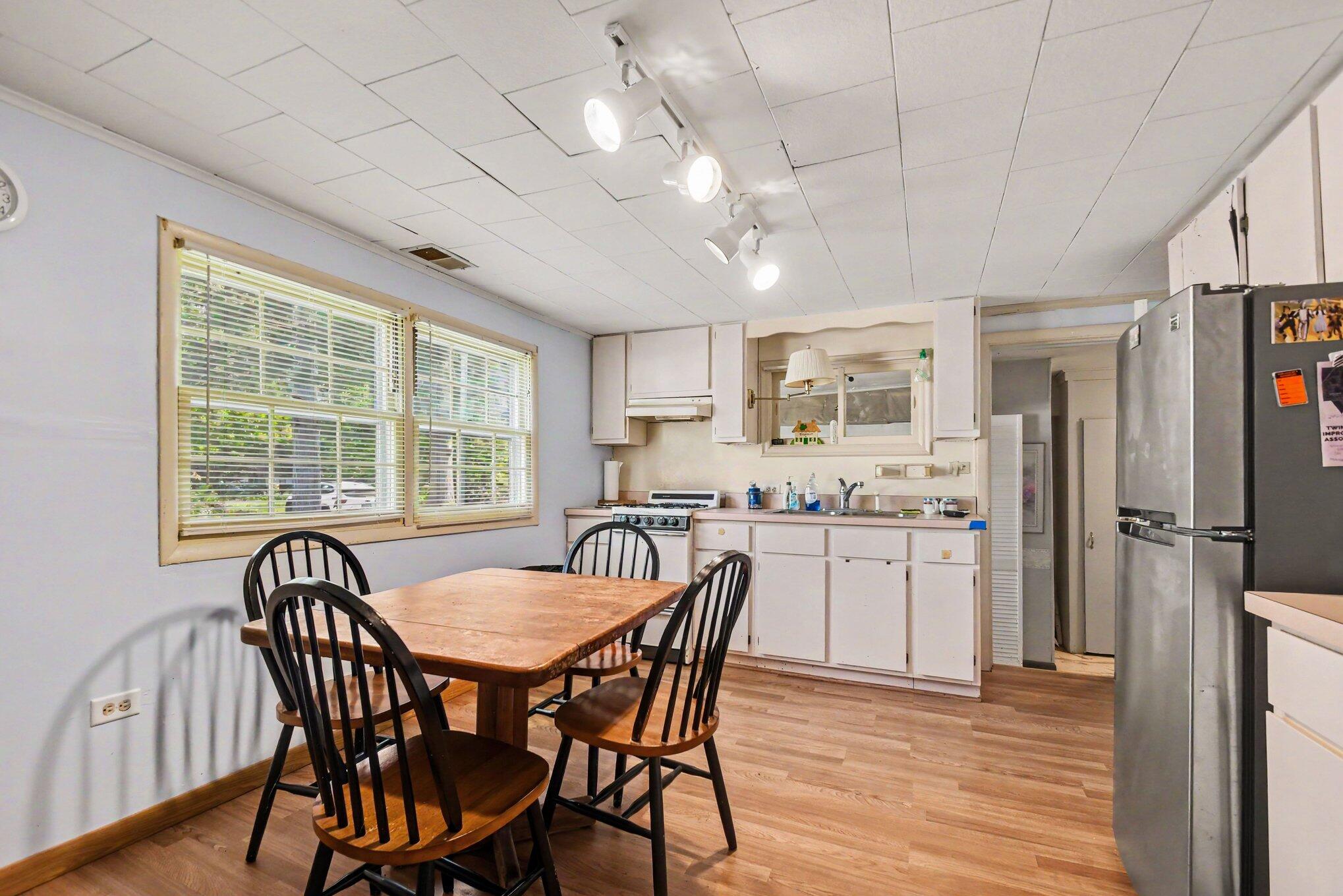 24675 Chestnut Street Dowagiac MI 49047