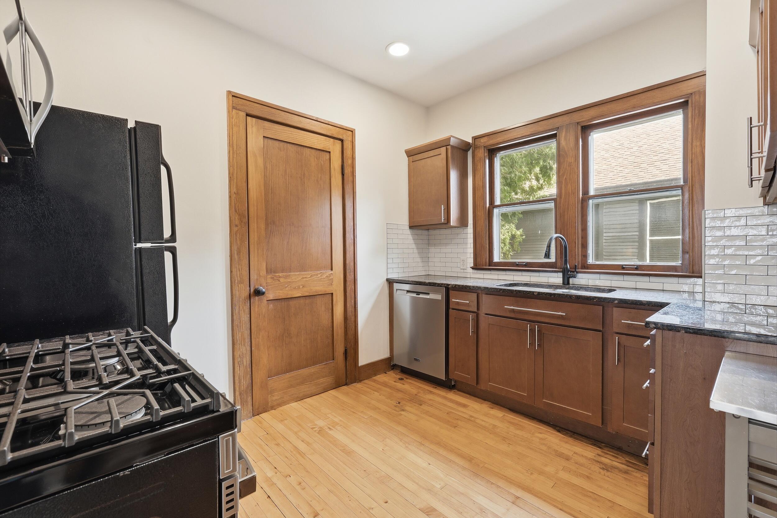 45 Benjamin Avenue NE Grand Rapids MI 49503