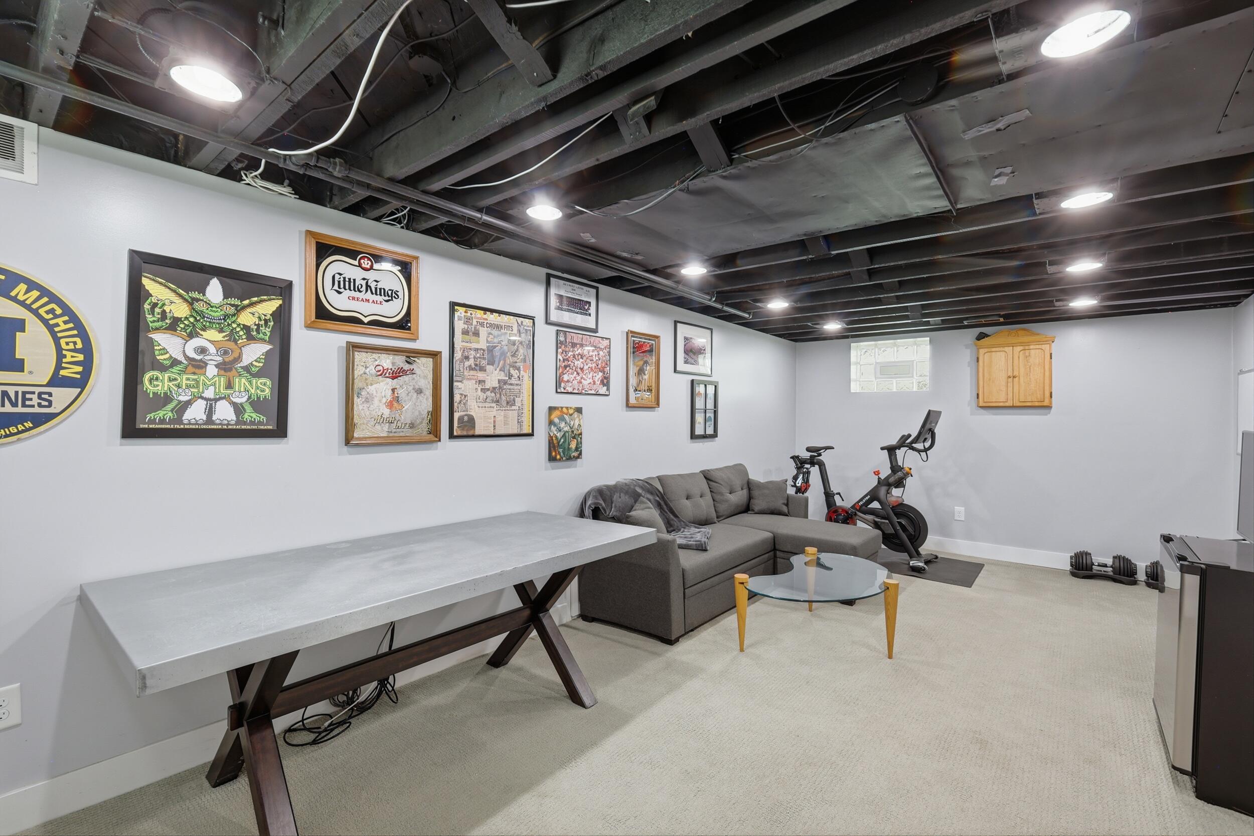 45 Benjamin Avenue NE Grand Rapids MI 49503