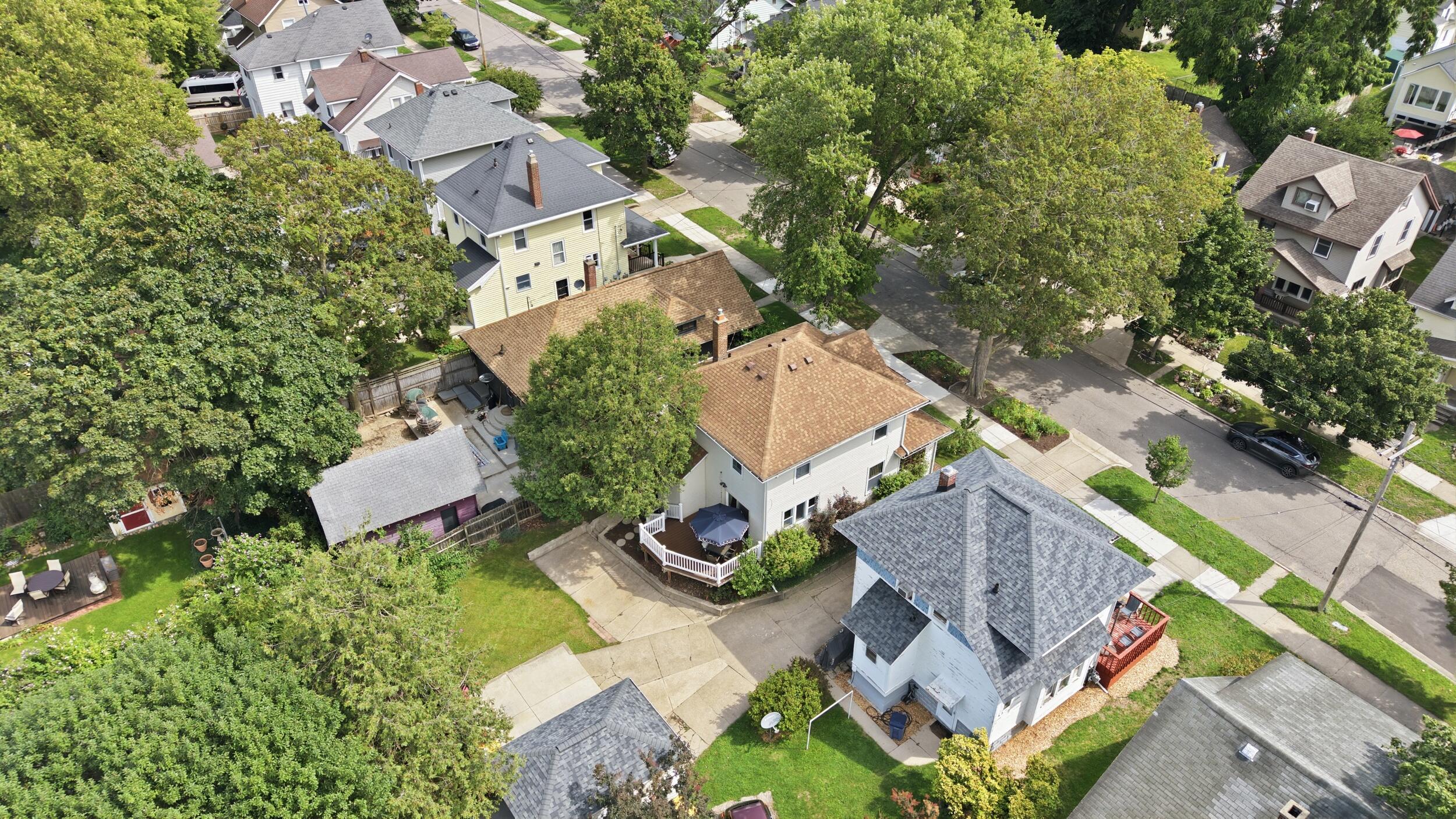 45 Benjamin Avenue NE Grand Rapids MI 49503
