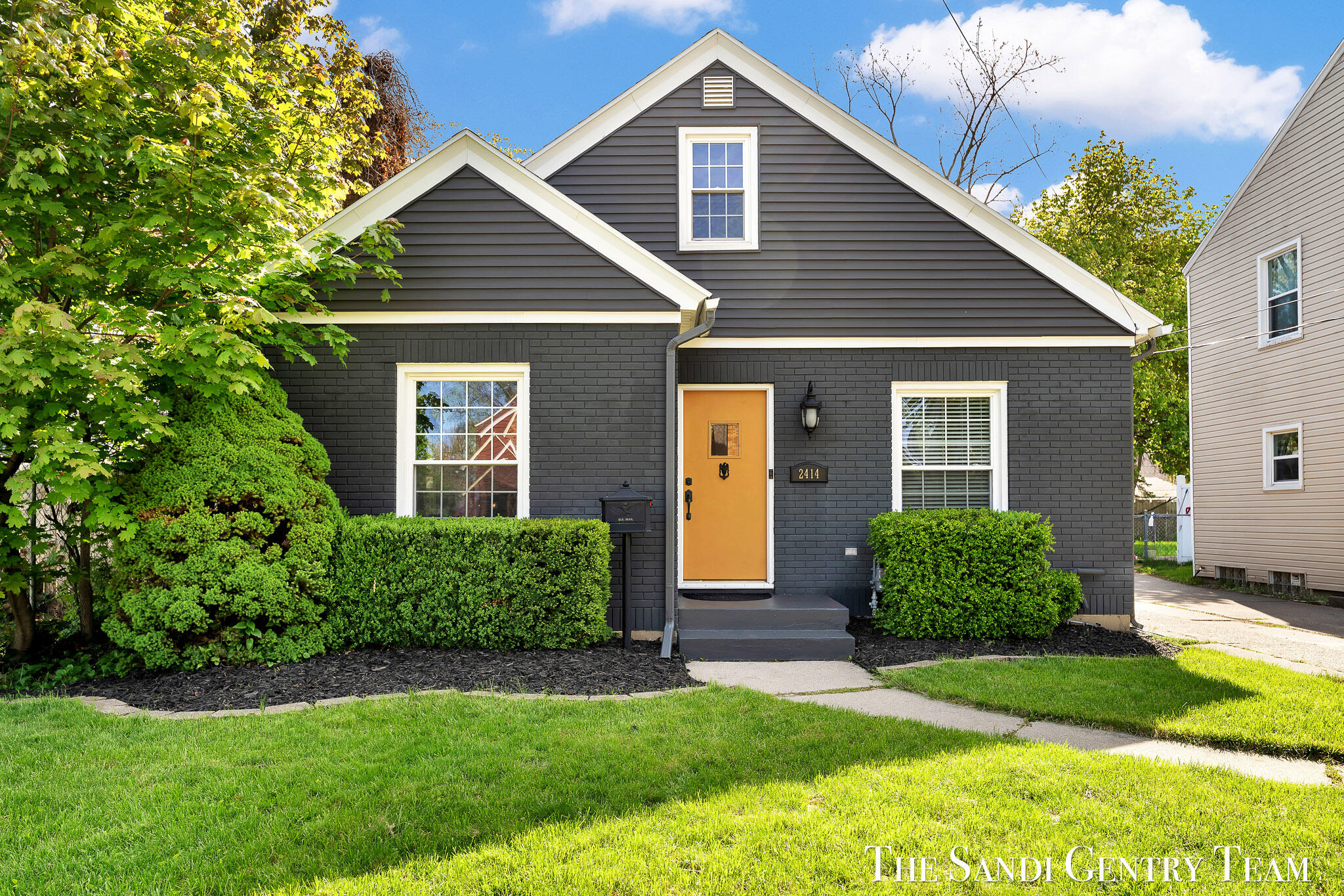 2414 Paris Avenue SE Grand Rapids MI 49507