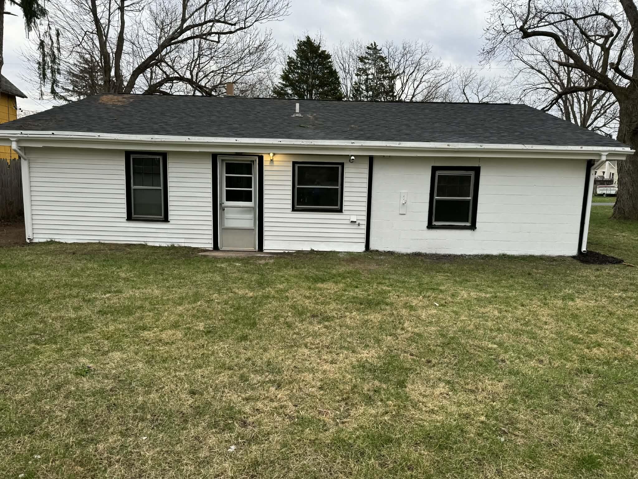 1118 Willis Avenue Kalamazoo MI 49048