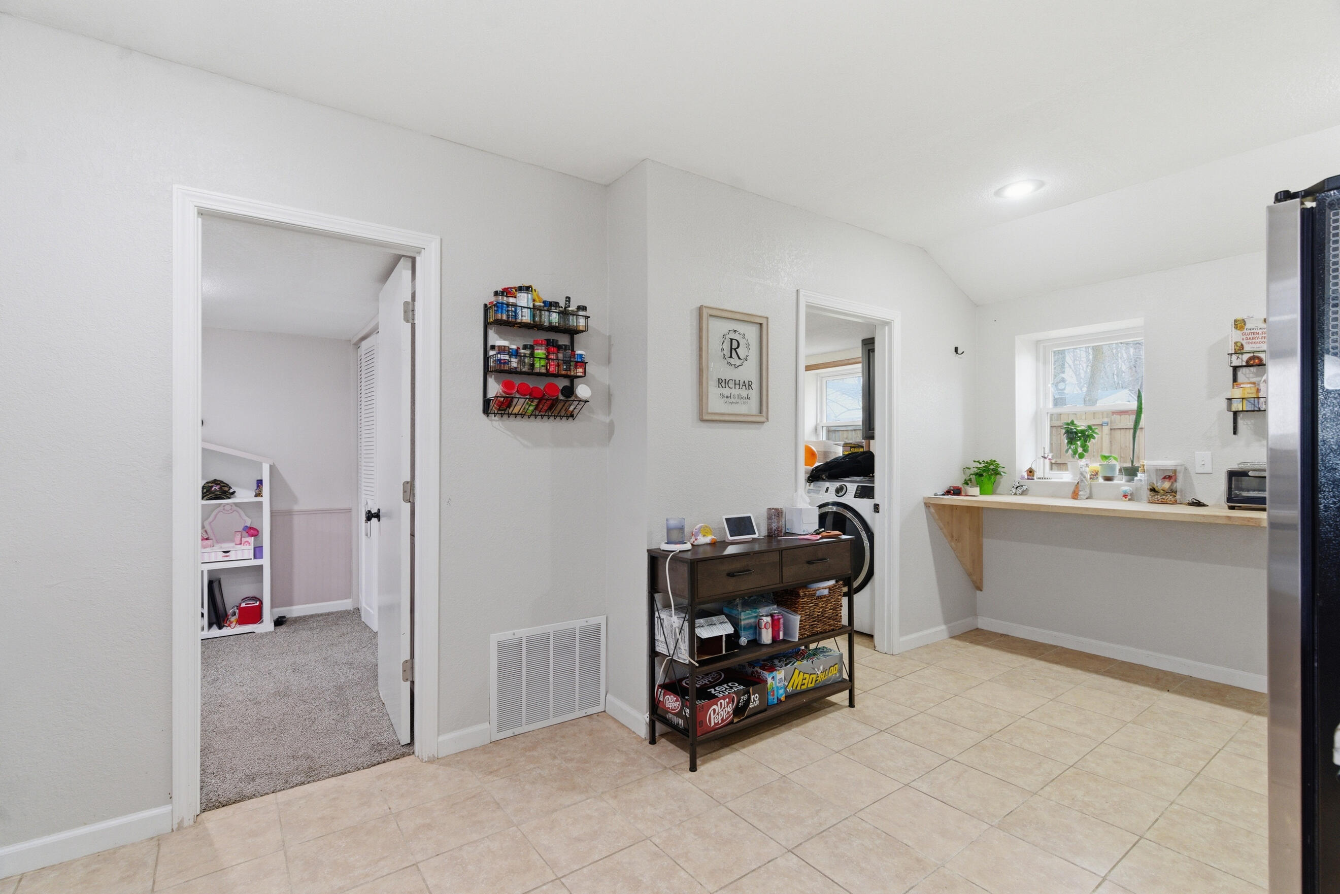 2428 Edgewood Drive Kalamazoo MI 49008